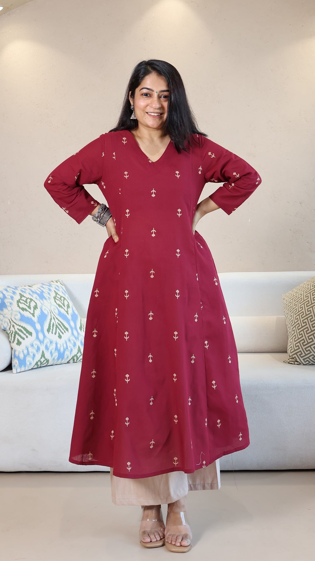 Kaaya Handwoven Cotton Kurta - Maroon