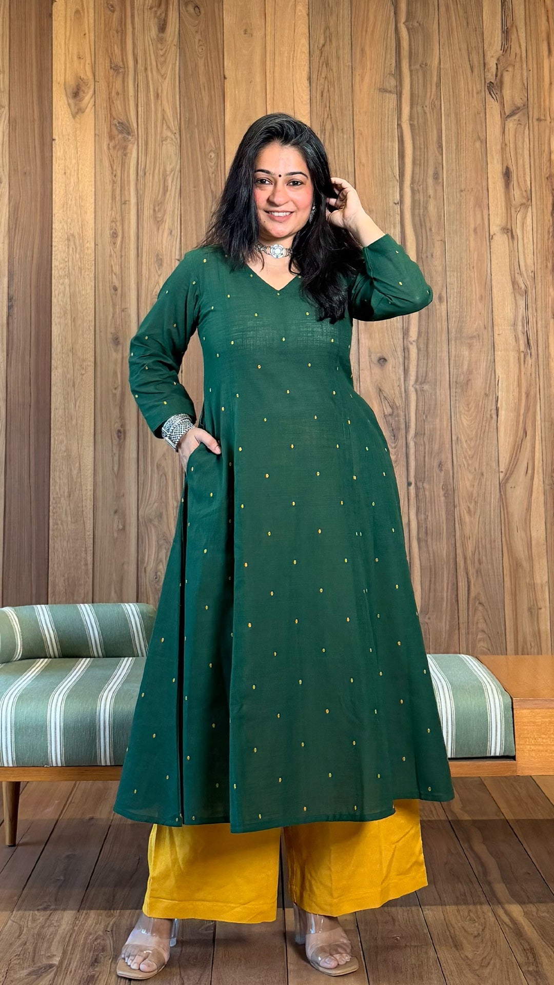 Anayata Handwoven Cotton Kurta- Dark Green