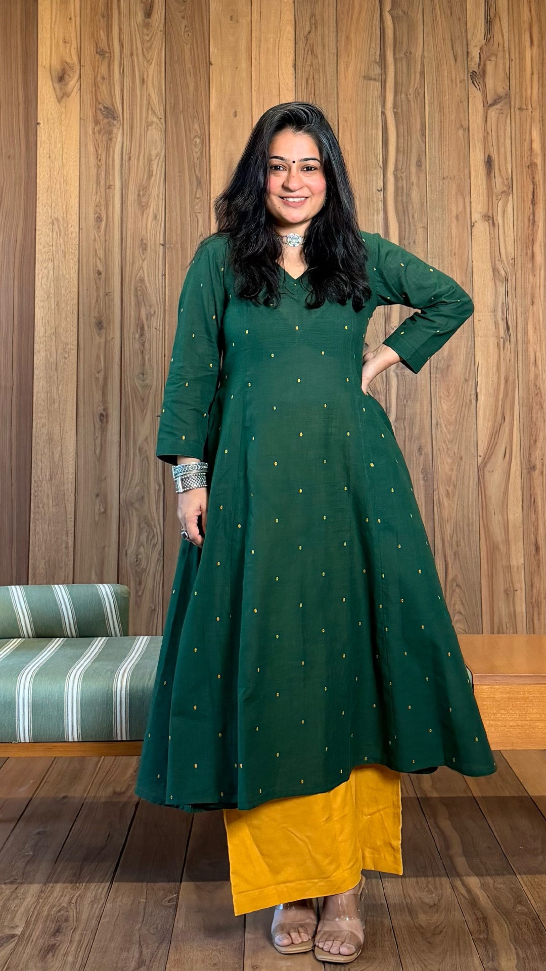 Anayata Handwoven Cotton Kurta- Dark Green