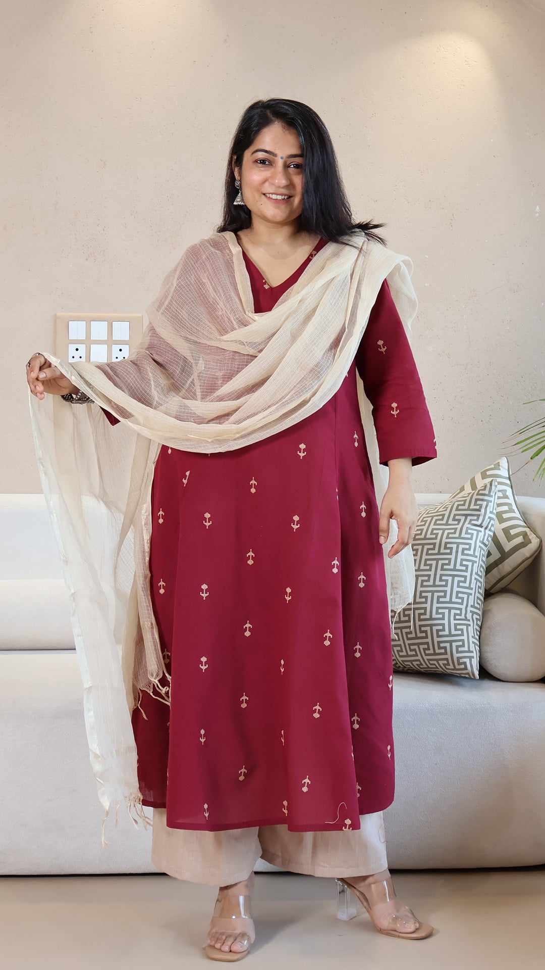 Kaaya Handwoven Cotton Kurta - Maroon