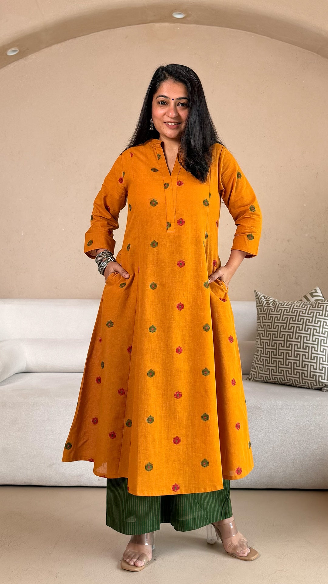 Hrida Handwoven Cotton Kurta- Yellow/Green