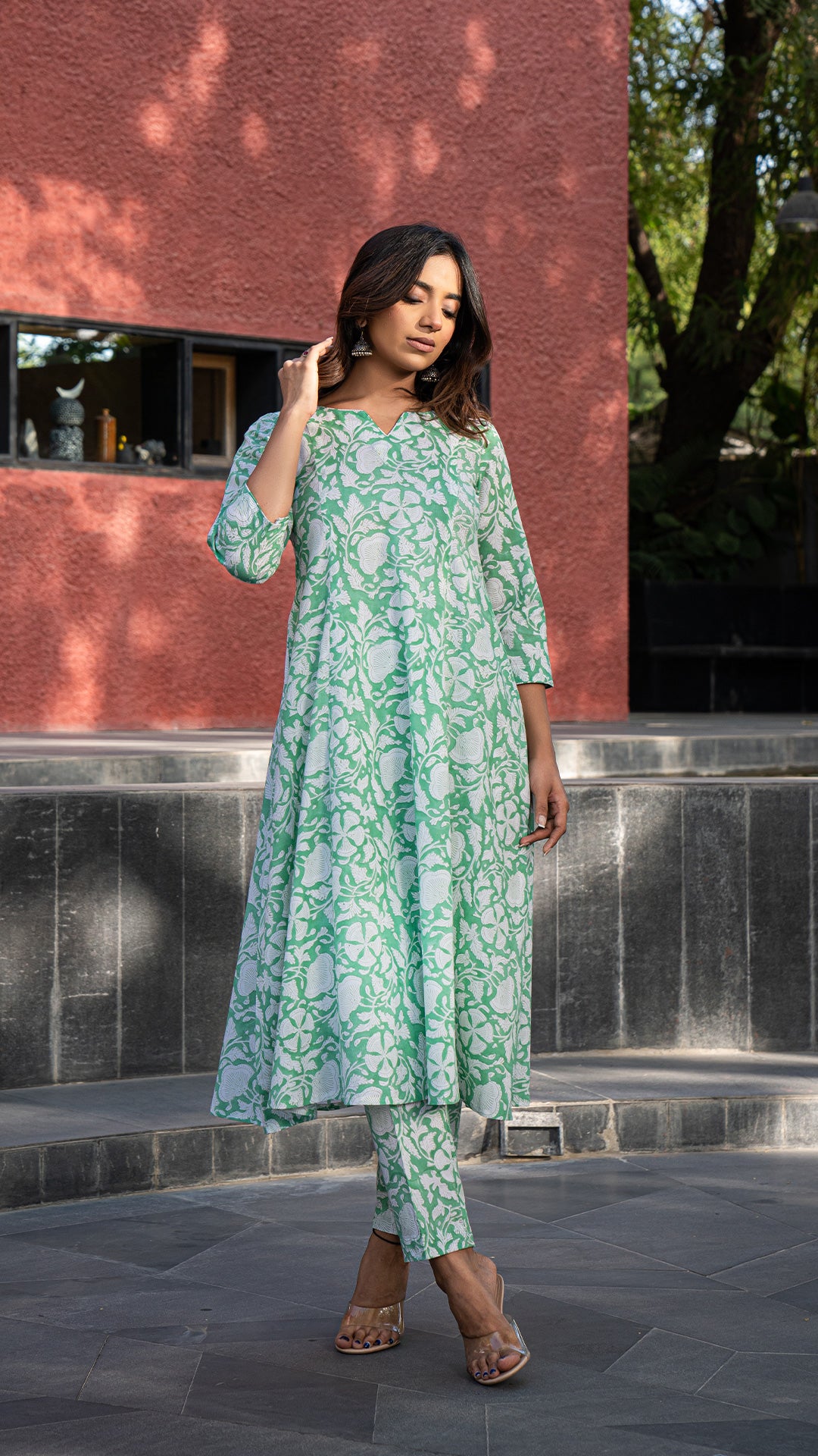 Farah Sanganeri Floral Jaal Kali Cotton Kurta - Pastel Green