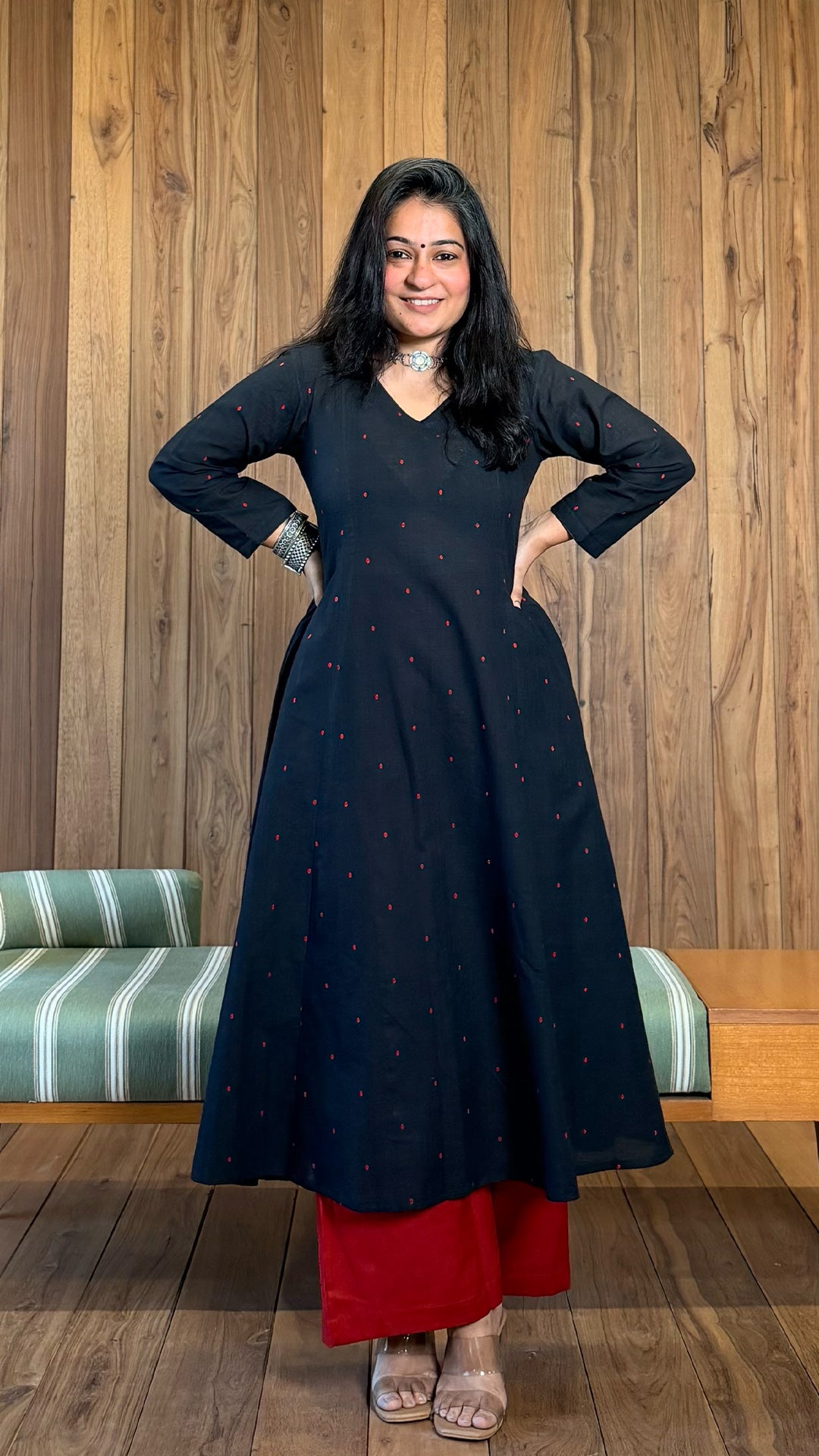 Aiza Handwoven Cotton Kurta- Black