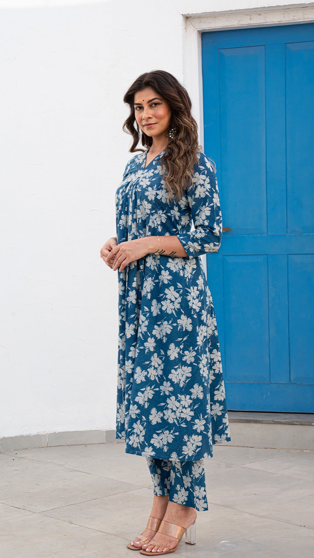 Kshiti Dabu Hand Block Kali Kurta In Blue