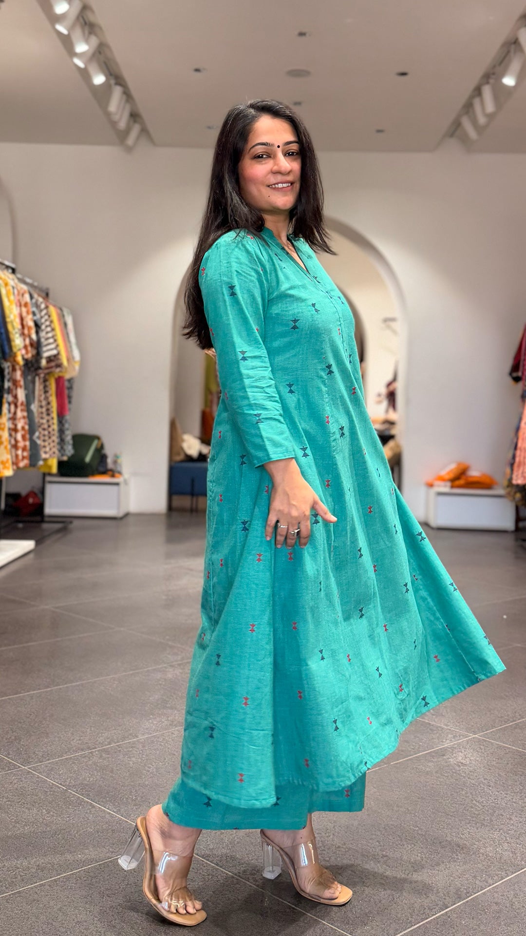 Iha Rama Green Hand Woven Cotton Kurta