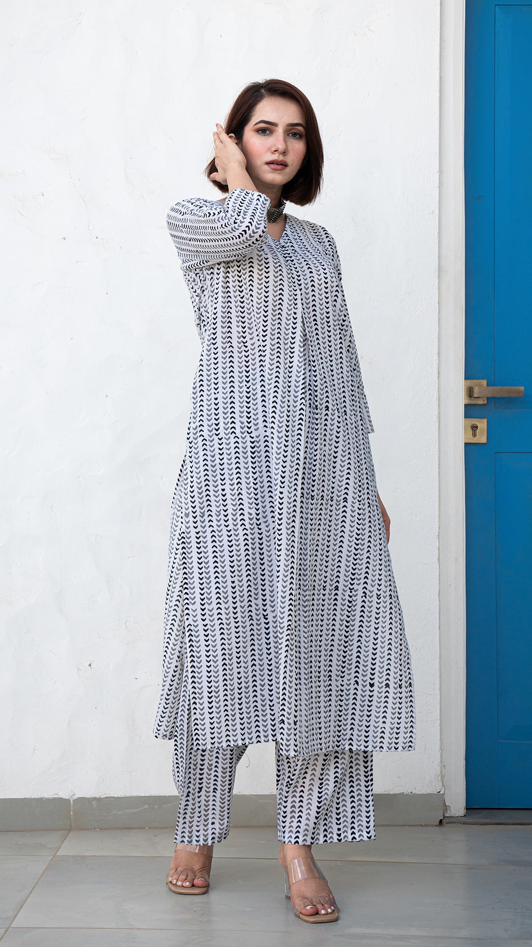 Wamiqa Hand Block Cotton Kurta - White