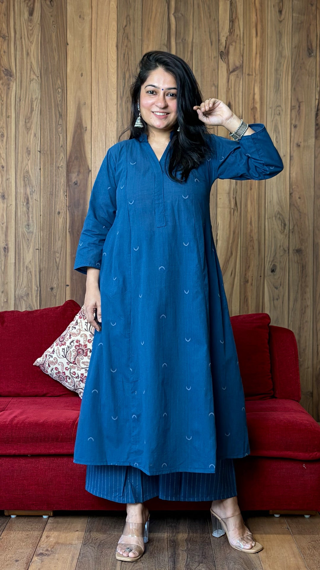 Noori Chand Hand Woven Kali Kurta In Cotton - Blue