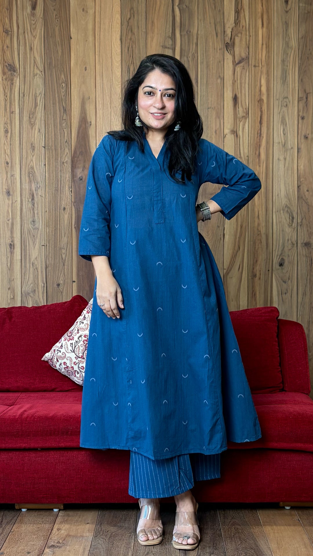 Noori Chand Hand Woven Kali Kurta In Cotton - Blue