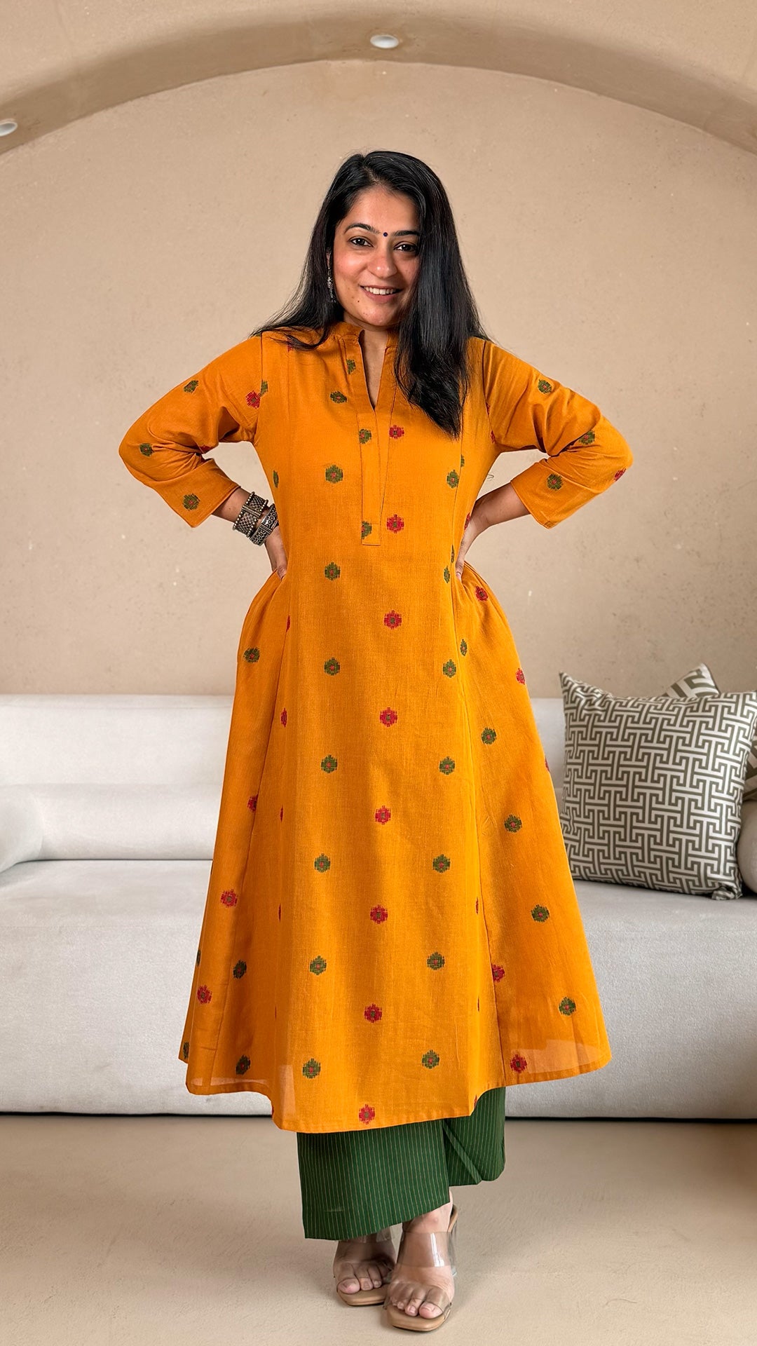Hrida Handwoven Cotton Kurta- Yellow/Green