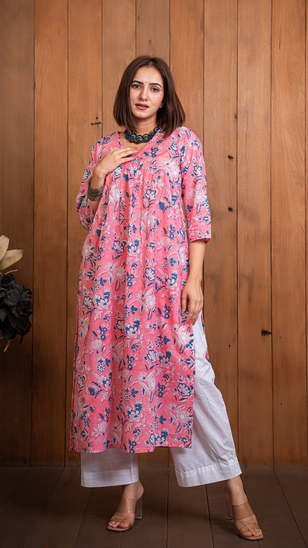 Pink Floral Jaal Sanganeri Cotton Kurta