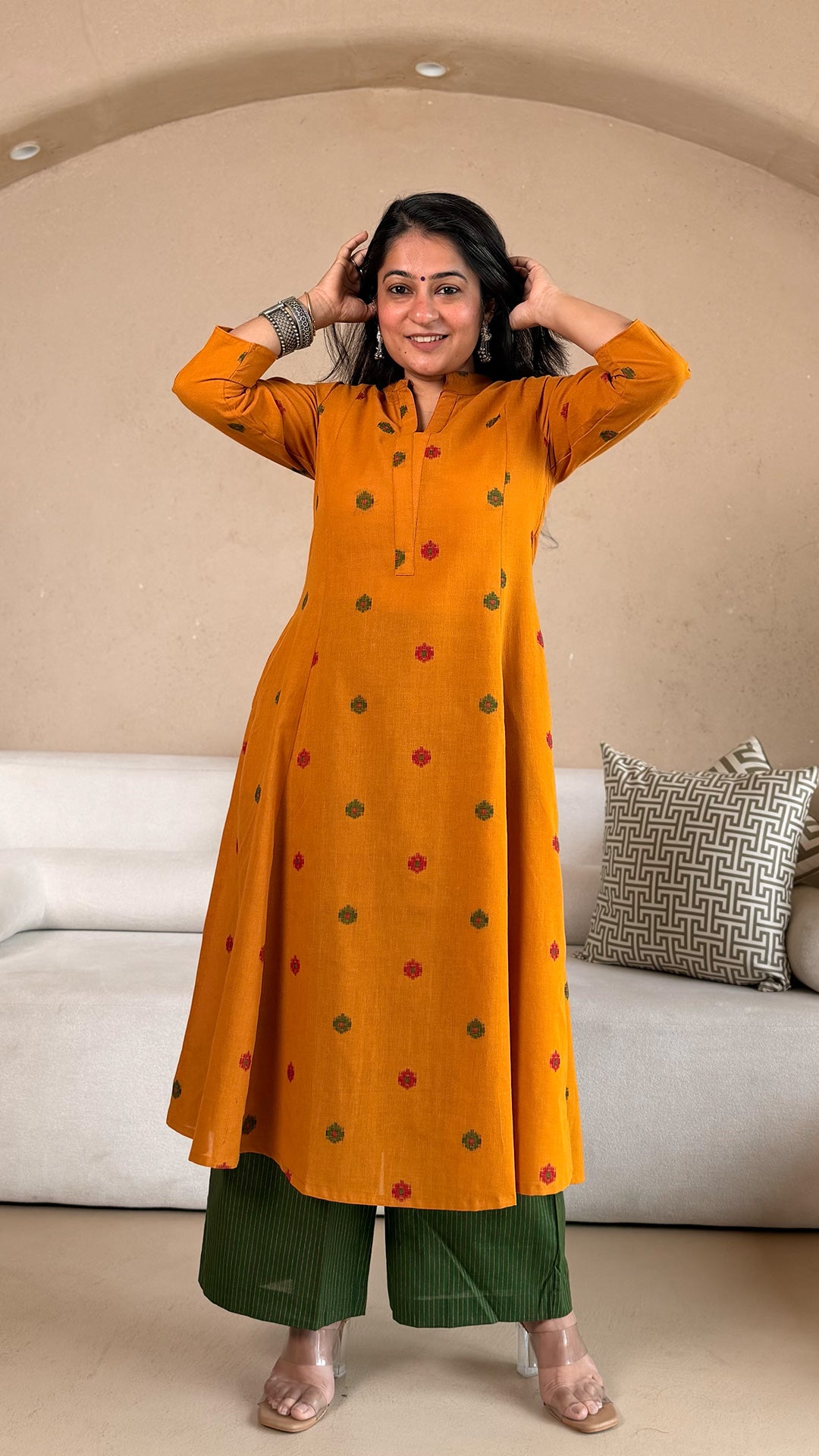 Hrida Handwoven Cotton Kurta- Yellow/Green