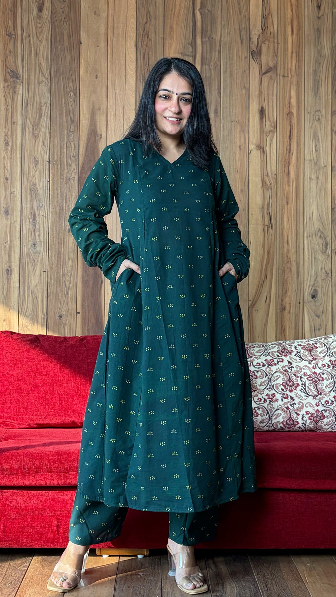 Kanika Dabu Kali Kurta In Cotton - Green