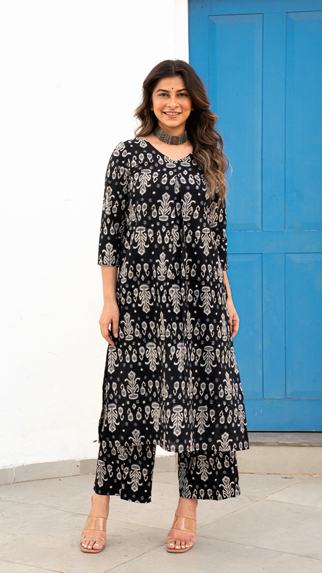 Black Ikkat Print Kurta In Cotton