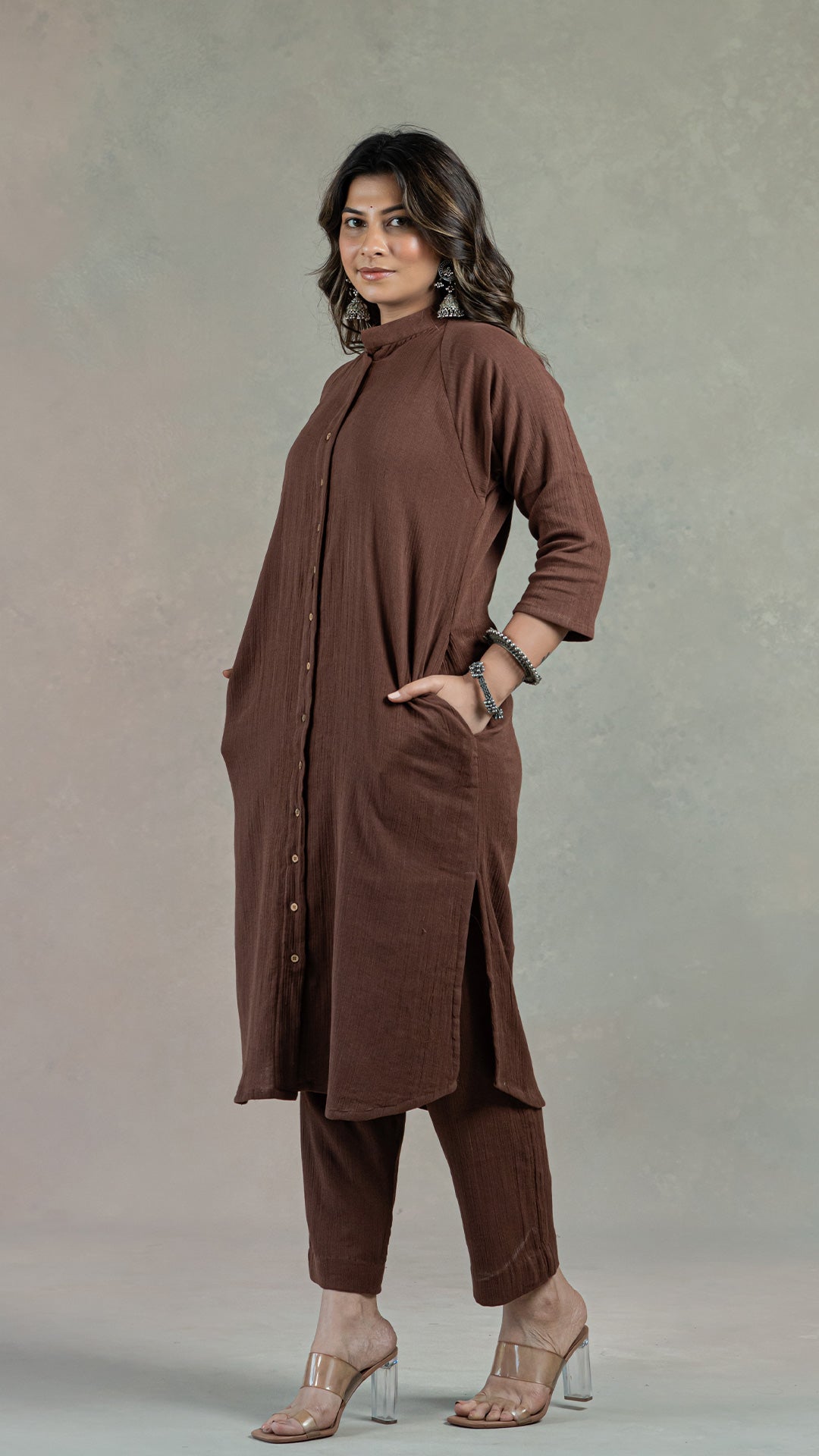 Everyday Organic Crinkled Cotton Kurta- Brown