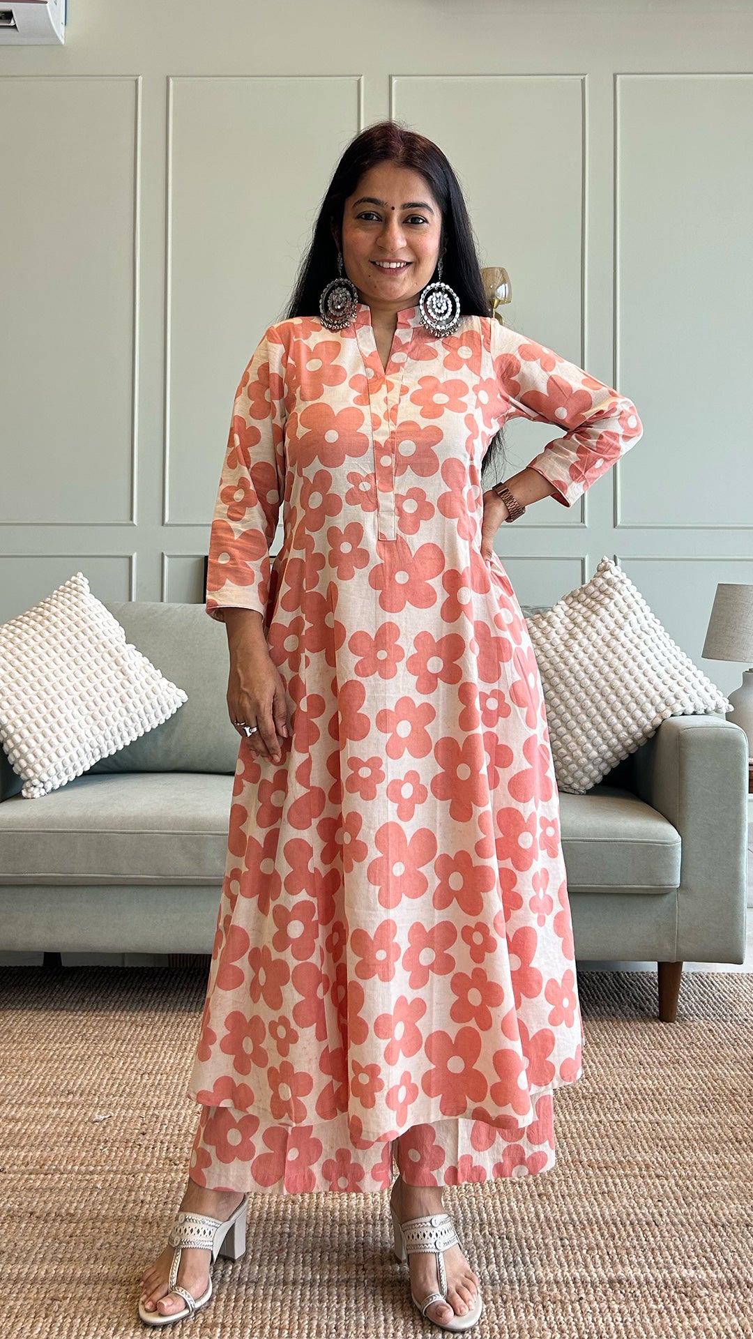 Kriva - Pink Floral Kali Kurta In Cotton