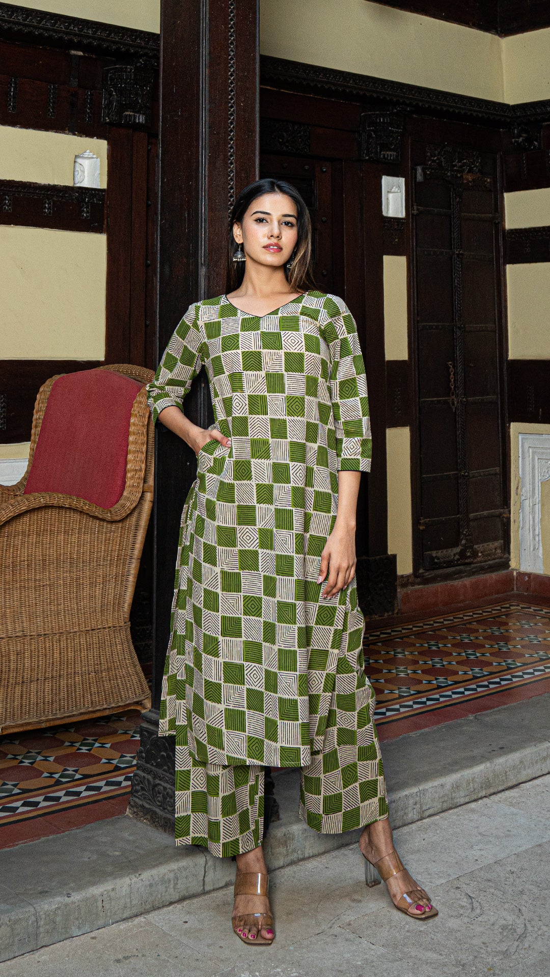 Ananya Geometric Print Hand Block Kurta - Green/Black