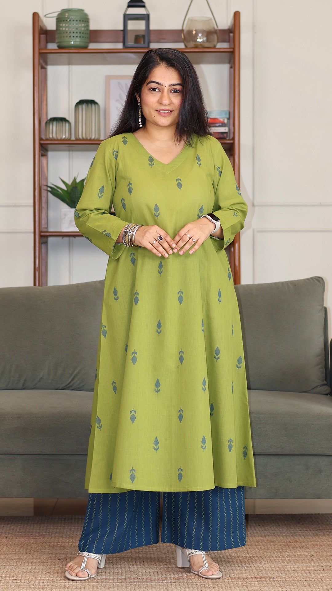 Vaani Handwoven Cotton Kurta - Green/Blue