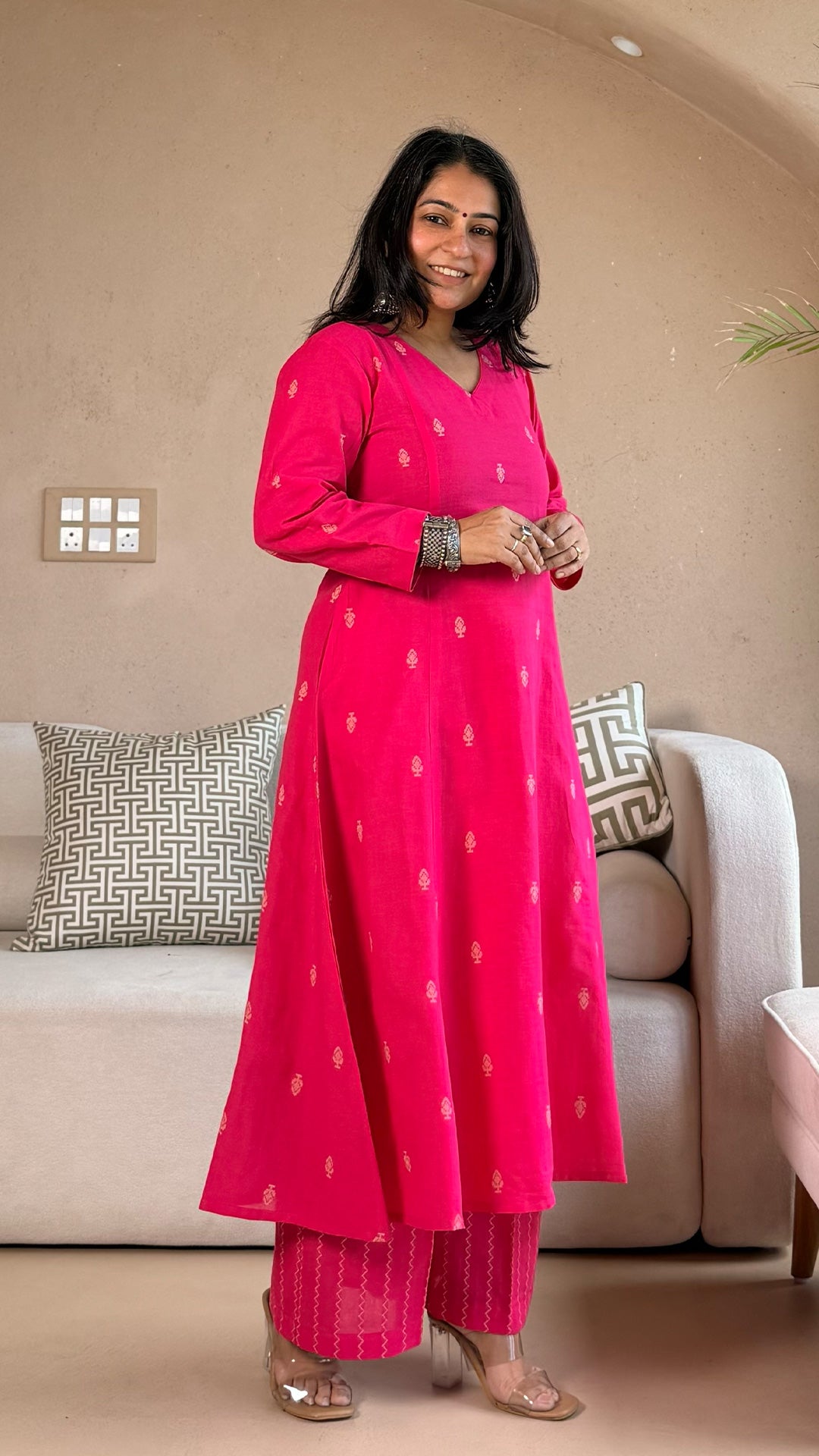Chahat Handwoven Cotton Kurta- Pink
