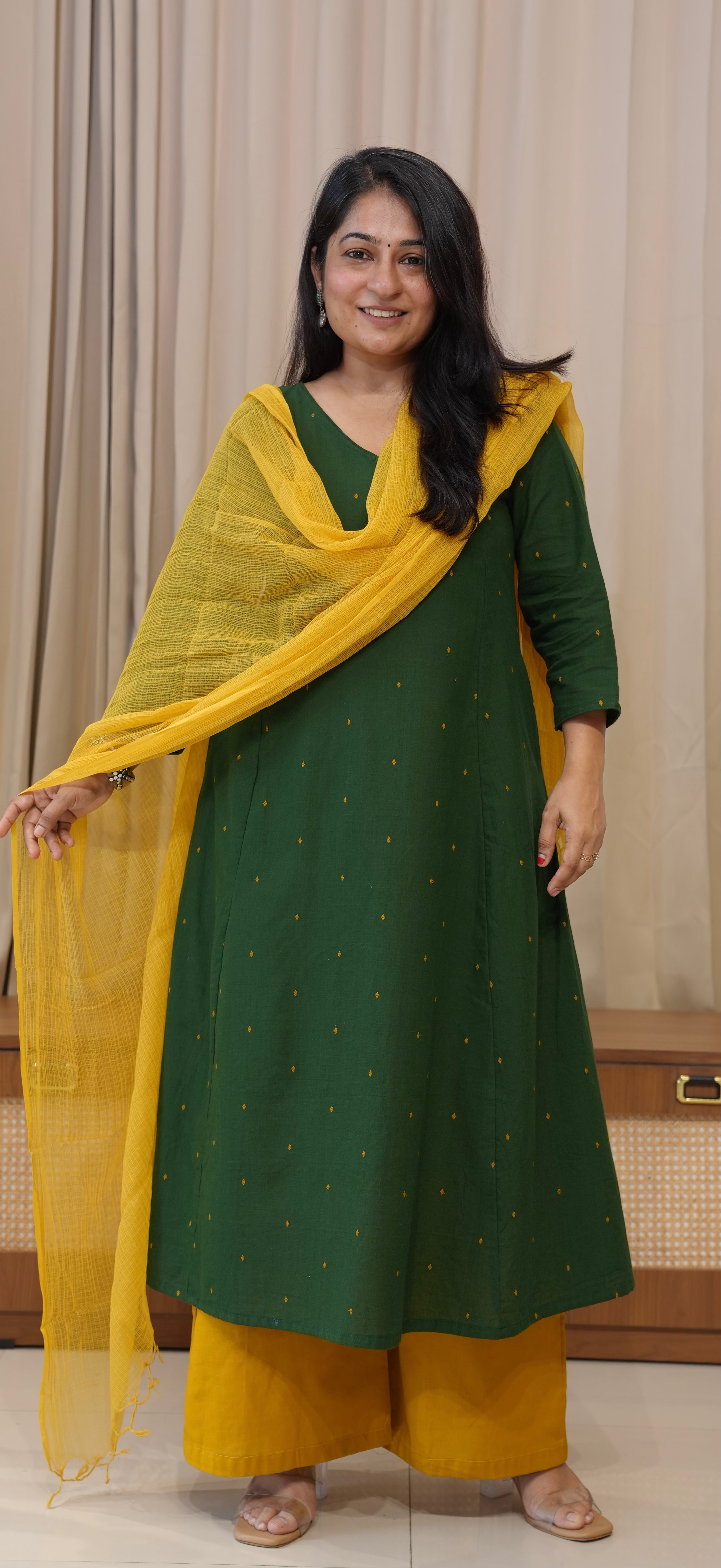 Tulika Handwoven Cotton Kurta - Dark Green