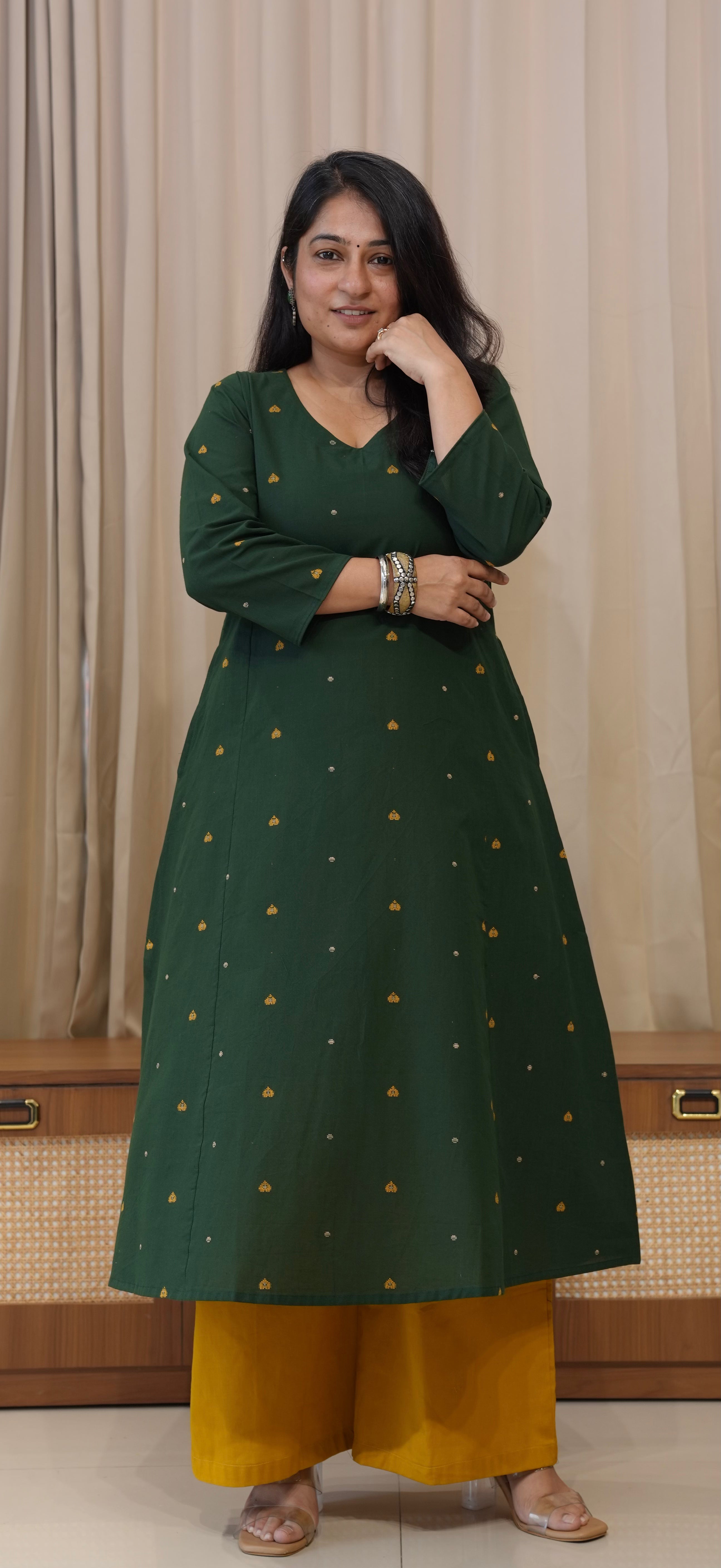 Hearts Handwoven Cotton Kurta - Dark Green
