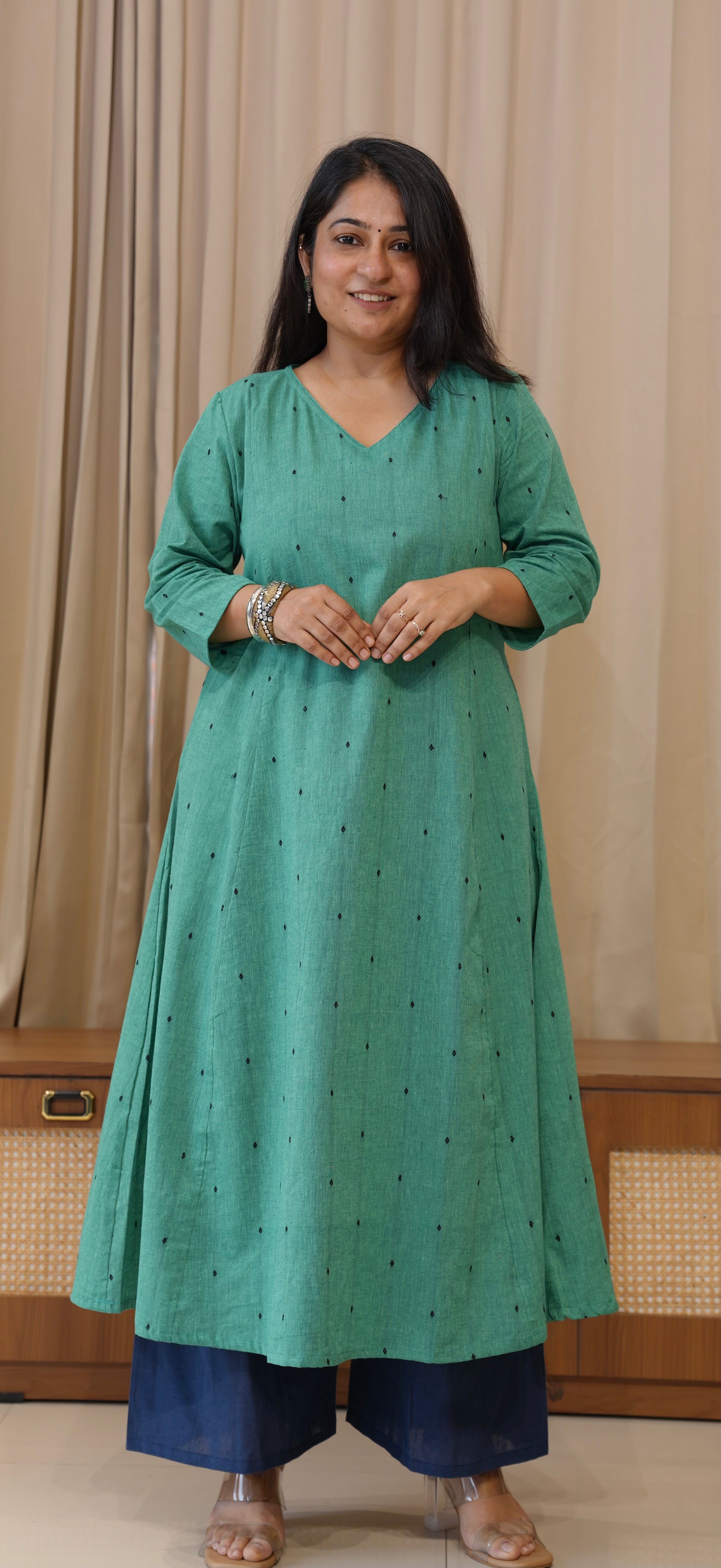 Sarika Handwoven Cotton Kurta - Turquoise