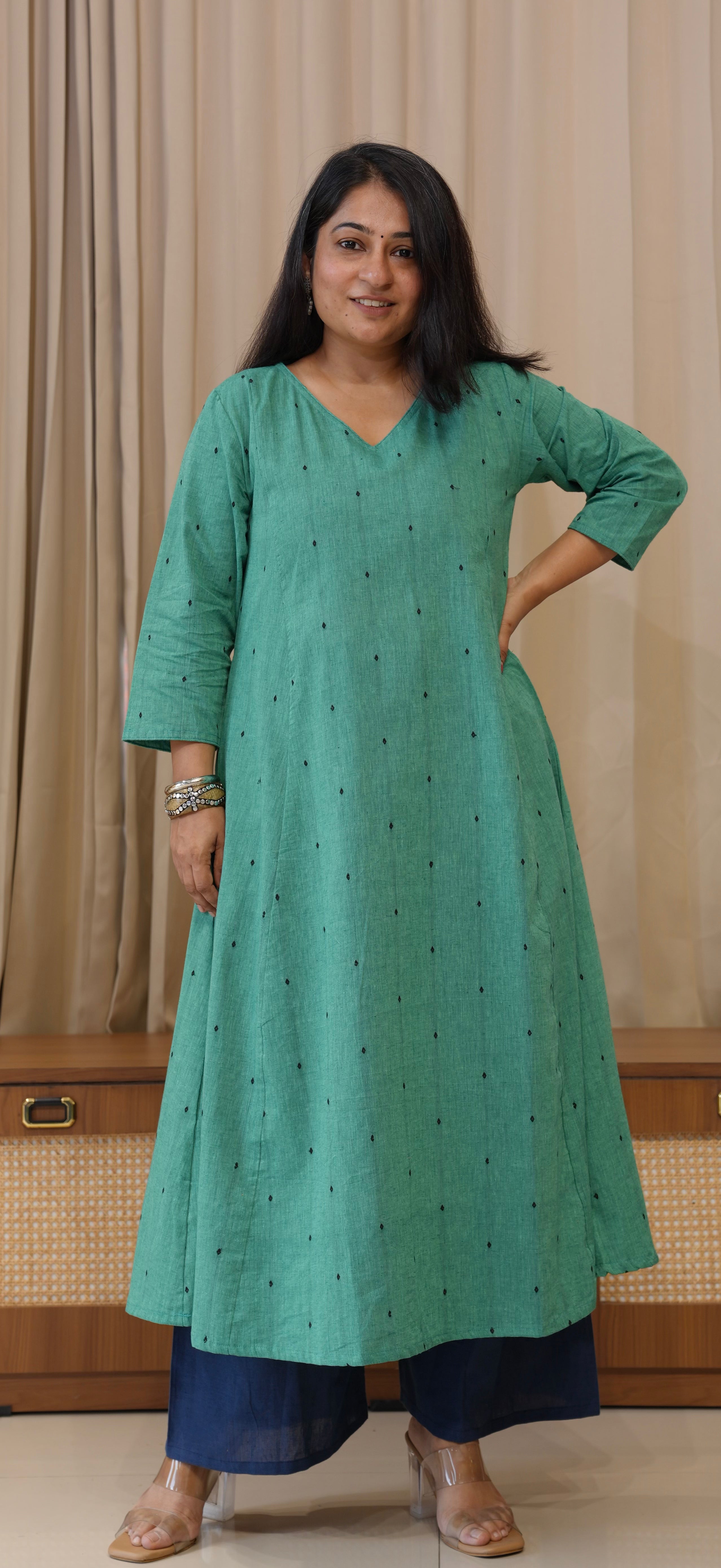 Sarika Handwoven Cotton Kurta - Turquoise