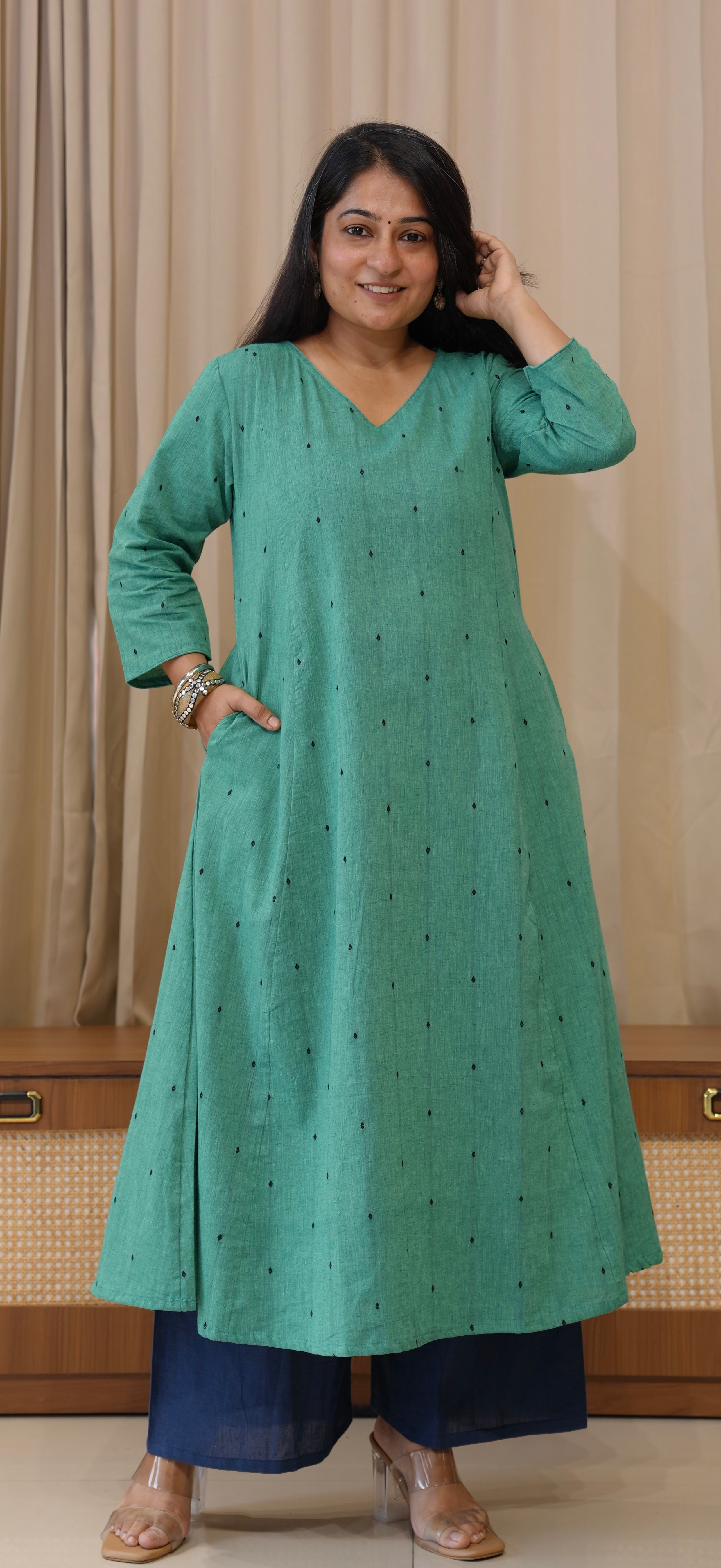 Sarika Handwoven Cotton Kurta - Turquoise