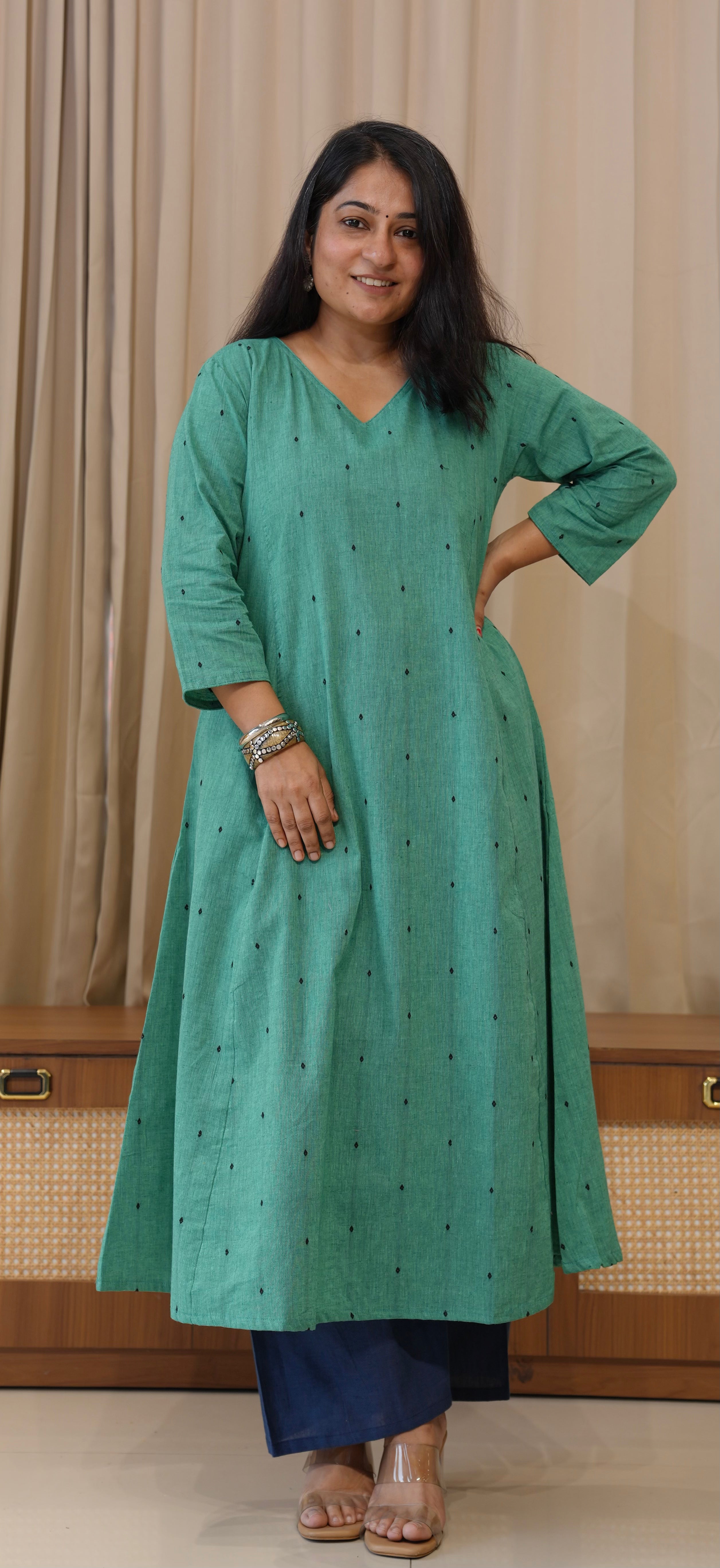 Sarika Handwoven Cotton Kurta - Turquoise