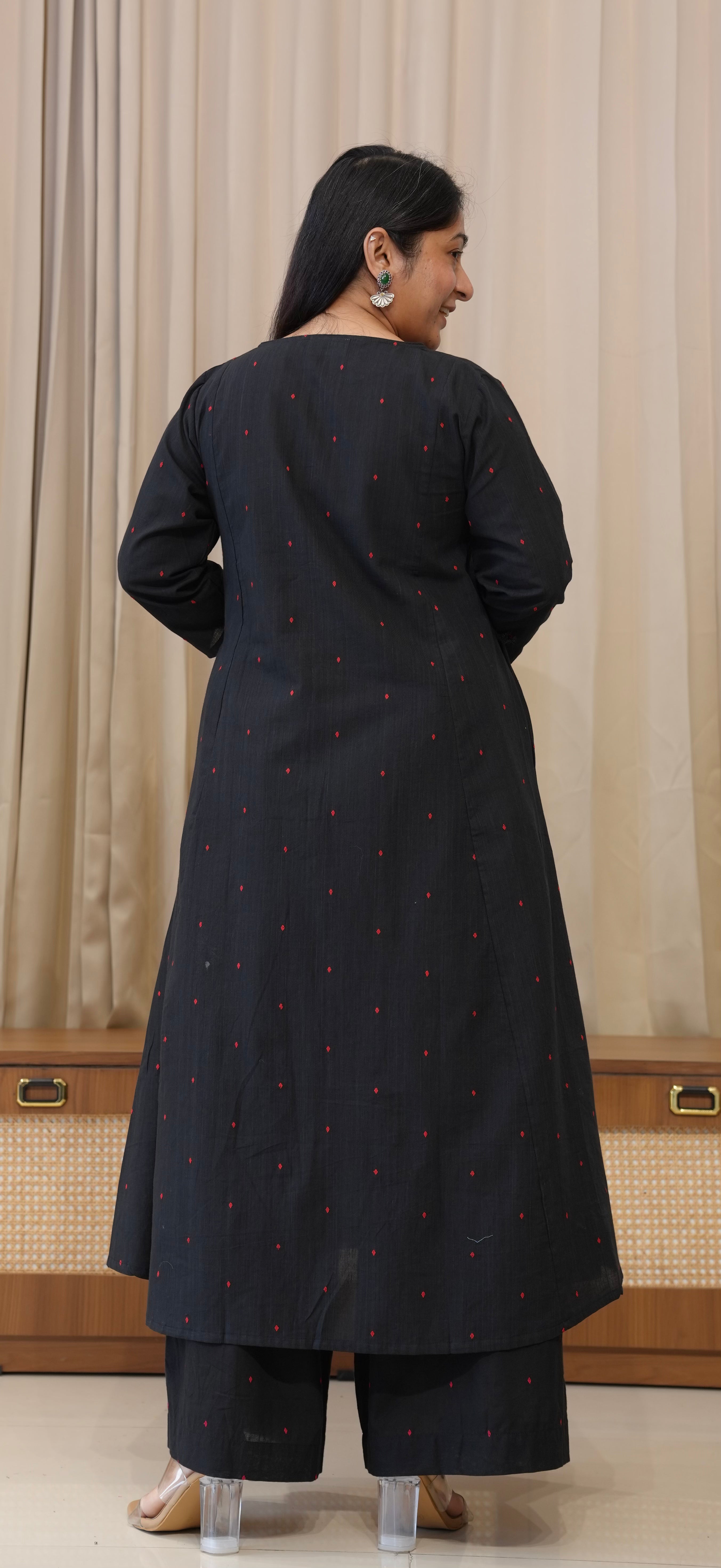 Aiza Handwoven Cotton Kurta - Black