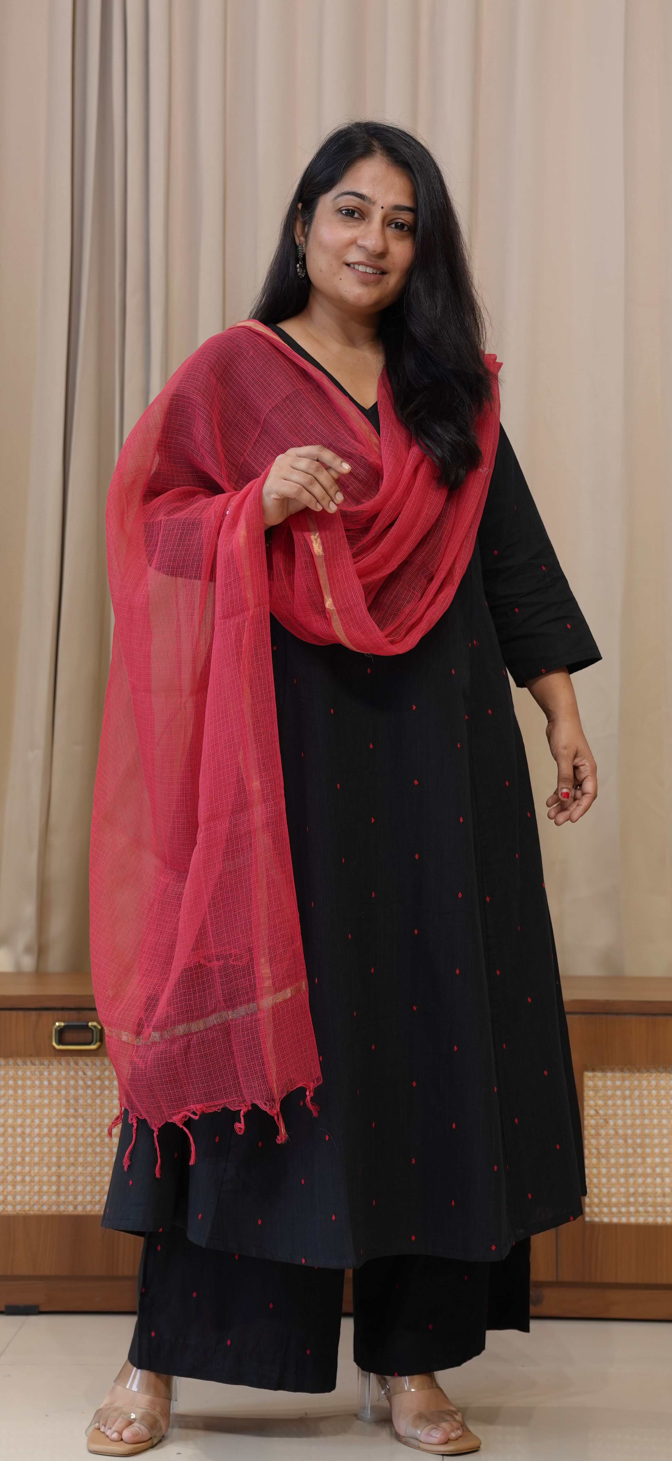 Aiza Handwoven Cotton Kurta - Black