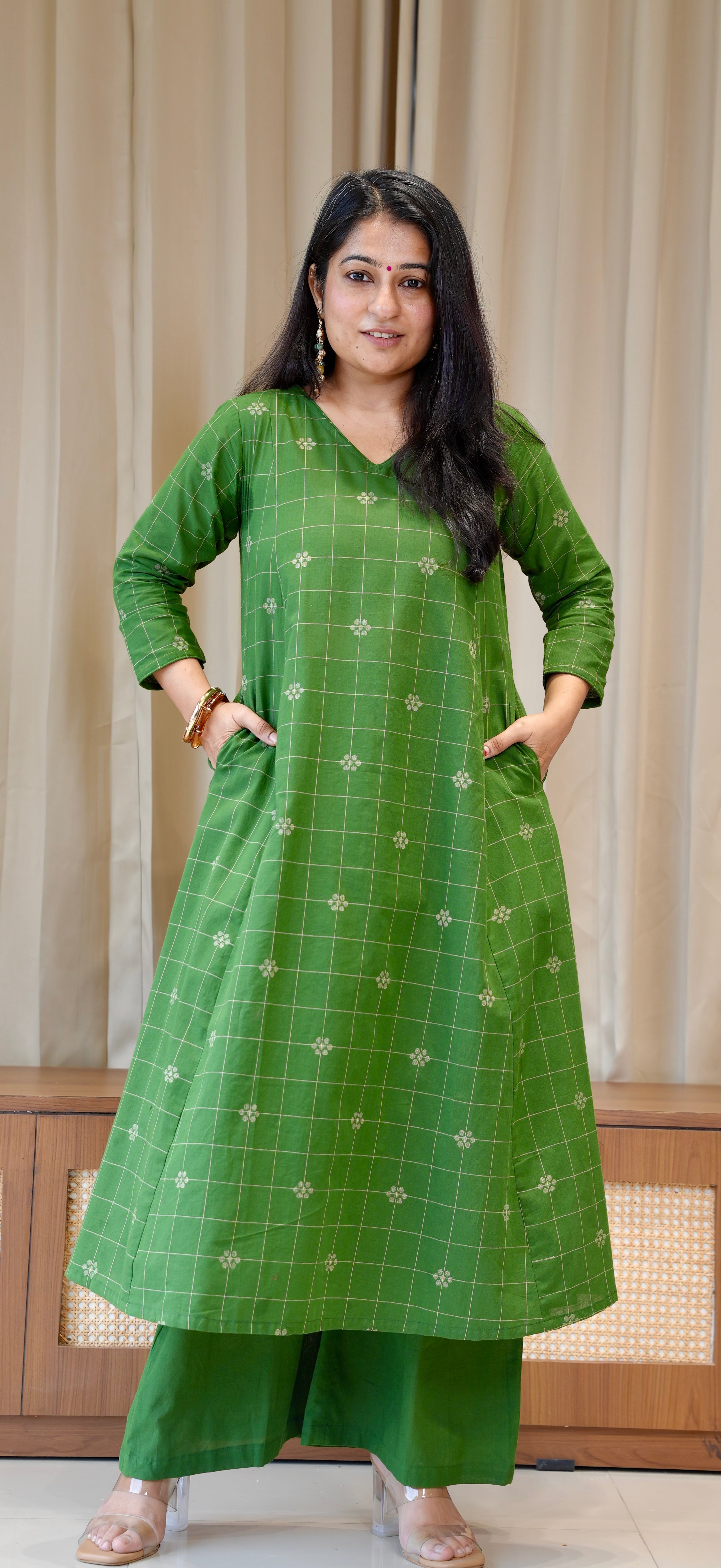 Ananya Handwoven Cotton Kurta - Green