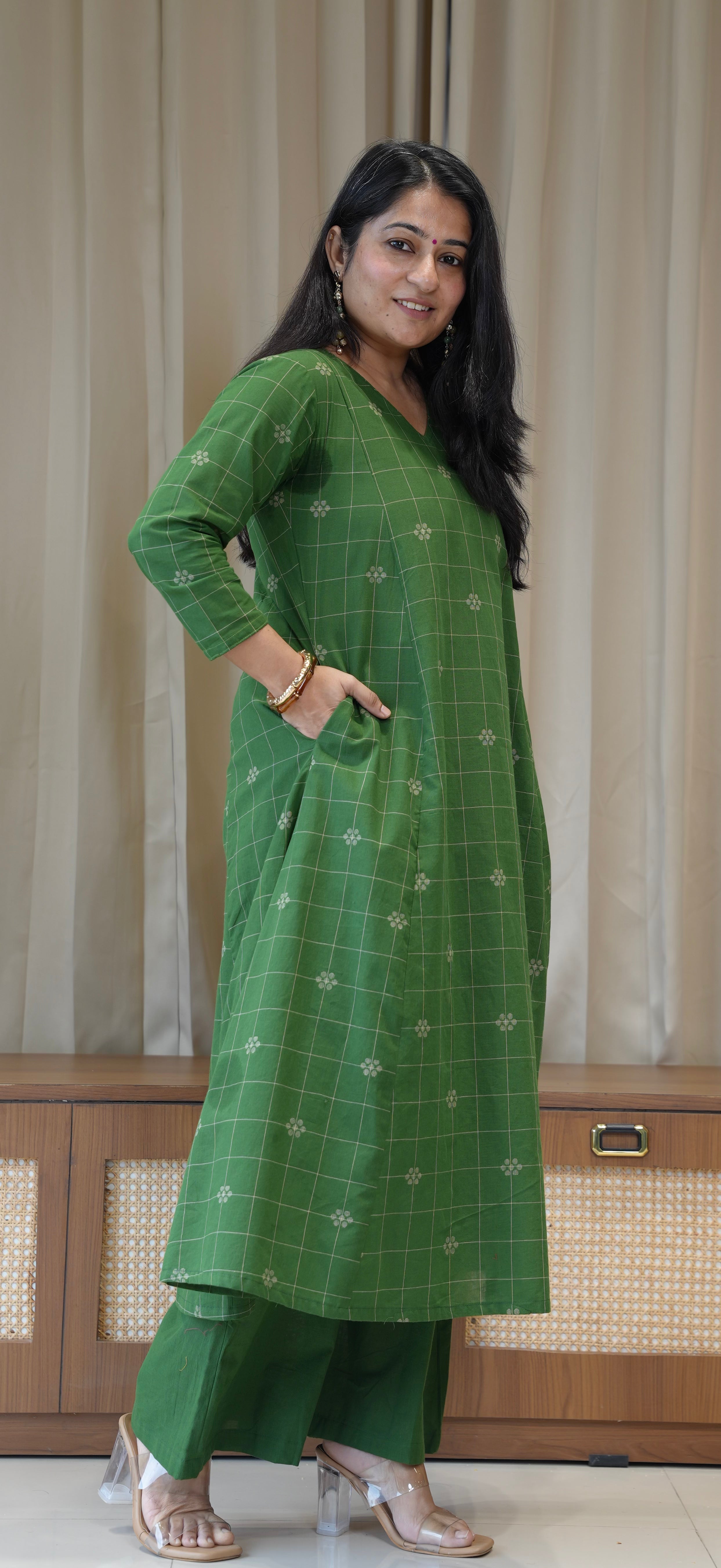Ananya Handwoven Cotton Kurta - Green