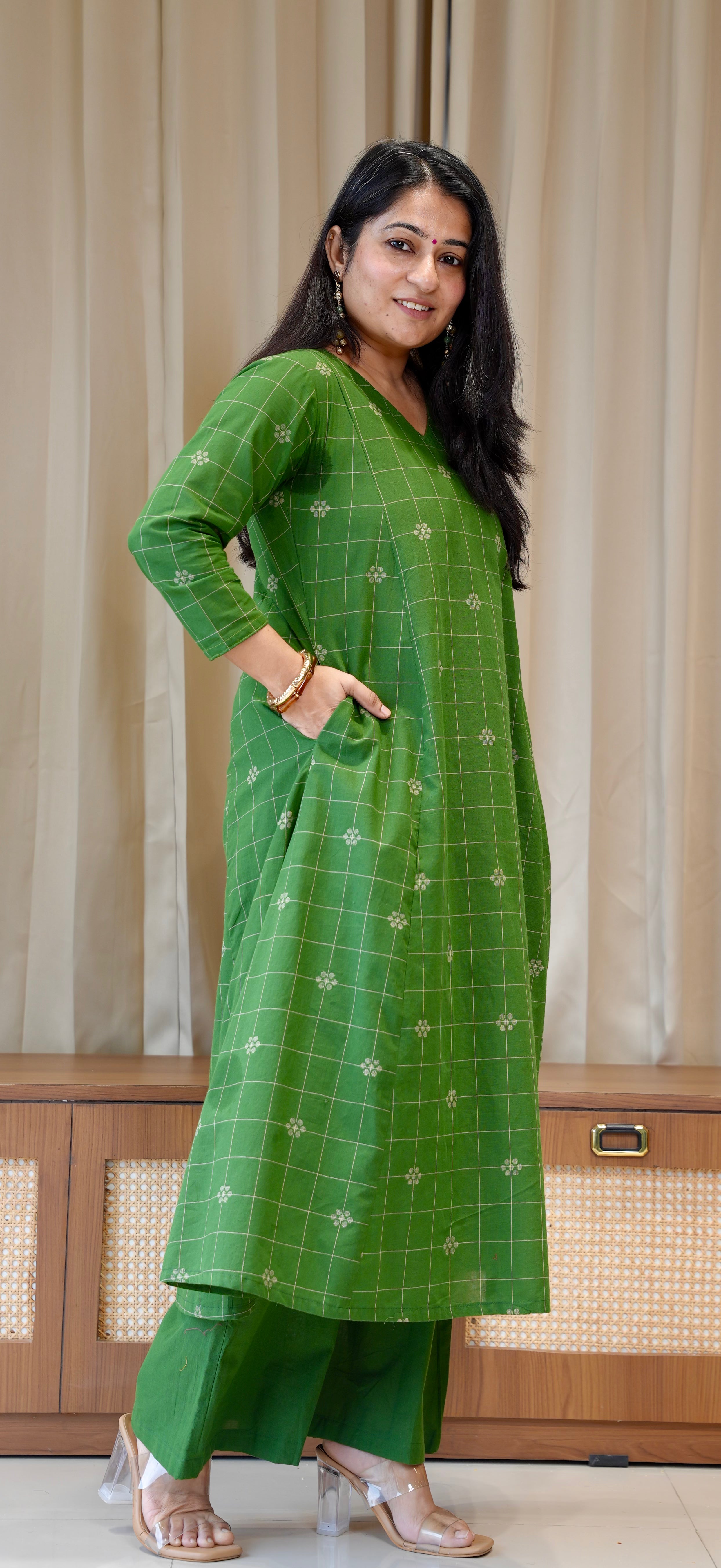Ananya Handwoven Cotton Kurta - Green