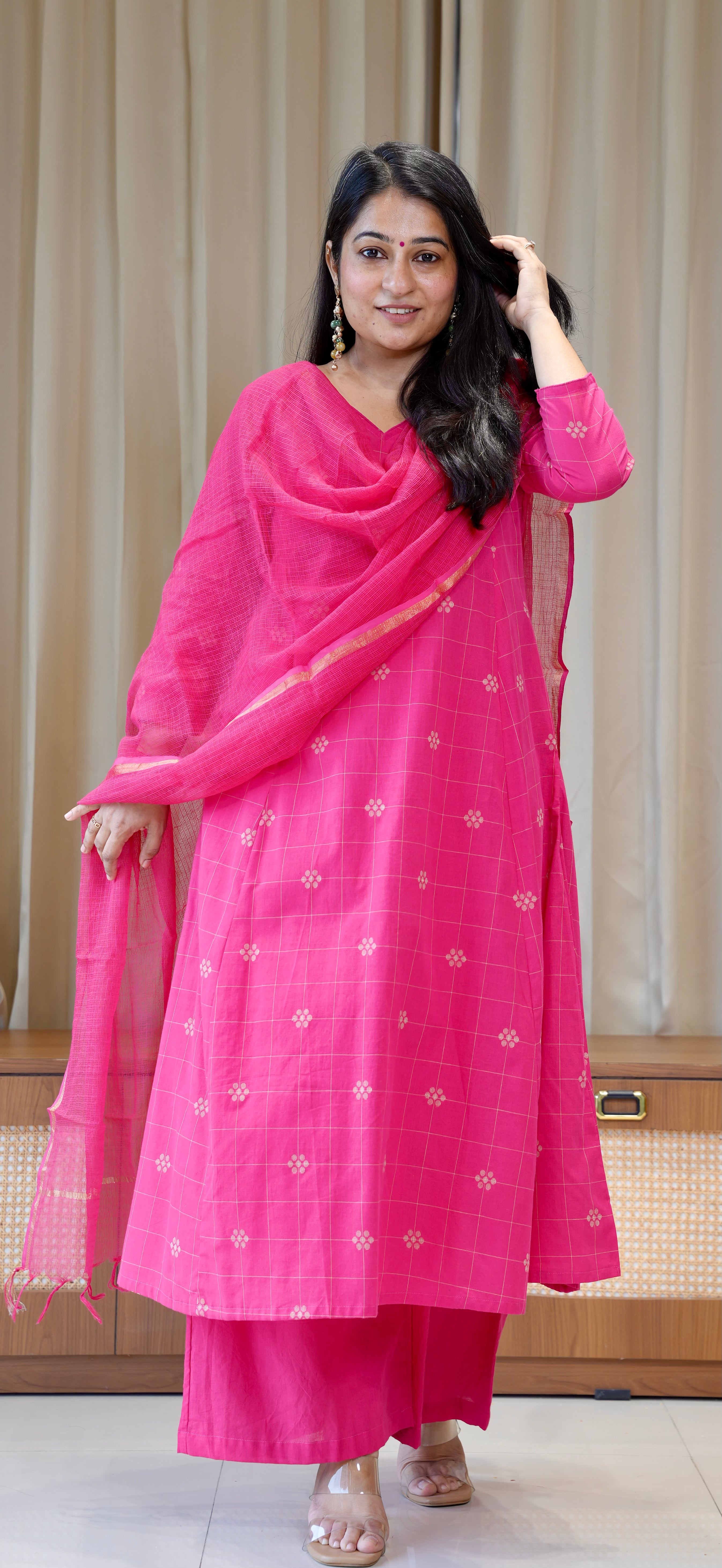 Aadhya Handwoven Cotton Kurta - Rani Pink