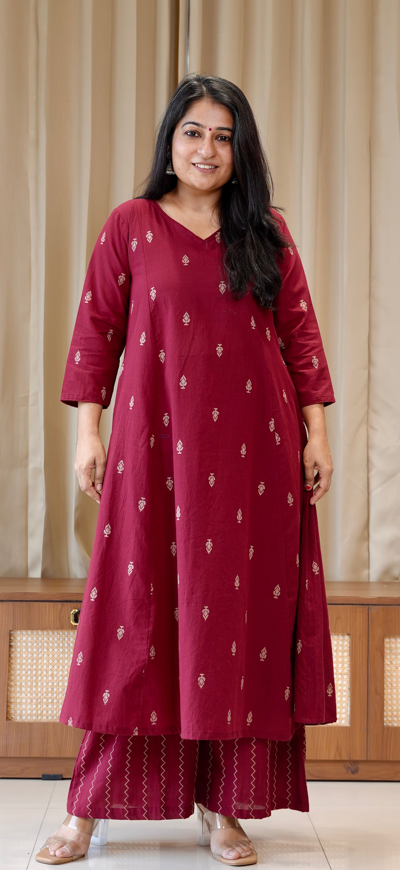 Kripa Handwoven Cotton Kurta Set - Maroon
