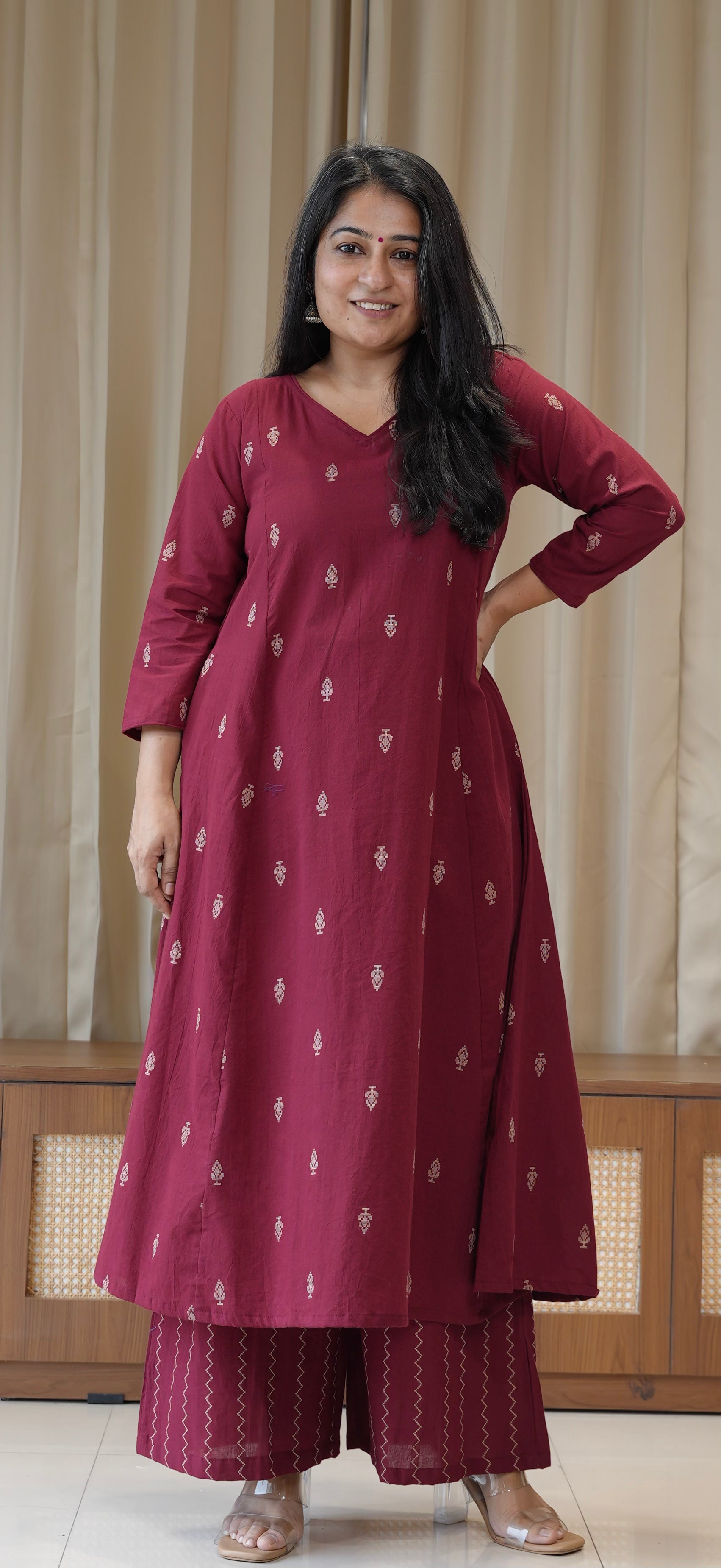 Kripa Handwoven Cotton Kurta Set - Maroon