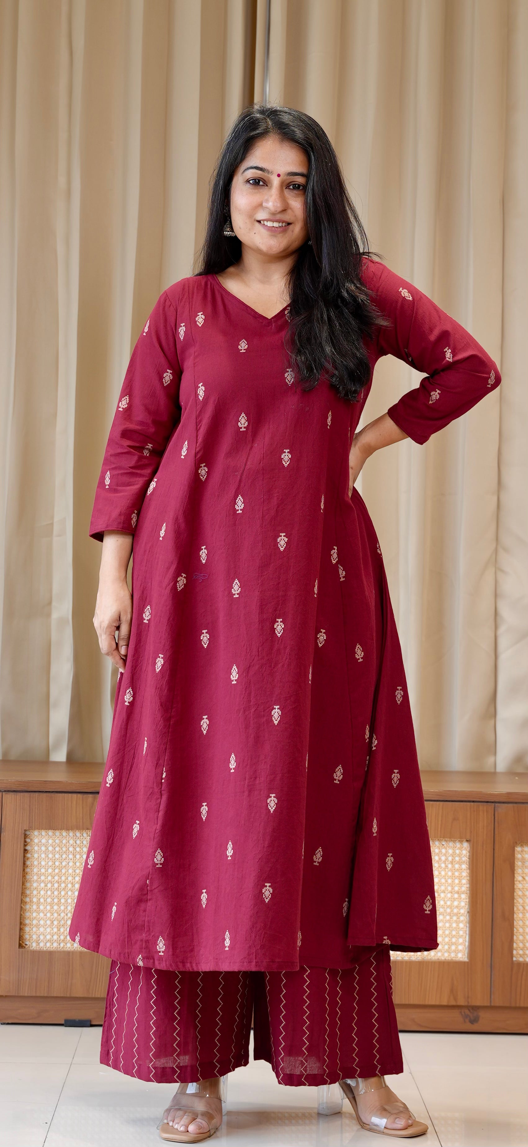 Kripa Handwoven Cotton Kurta Set - Maroon