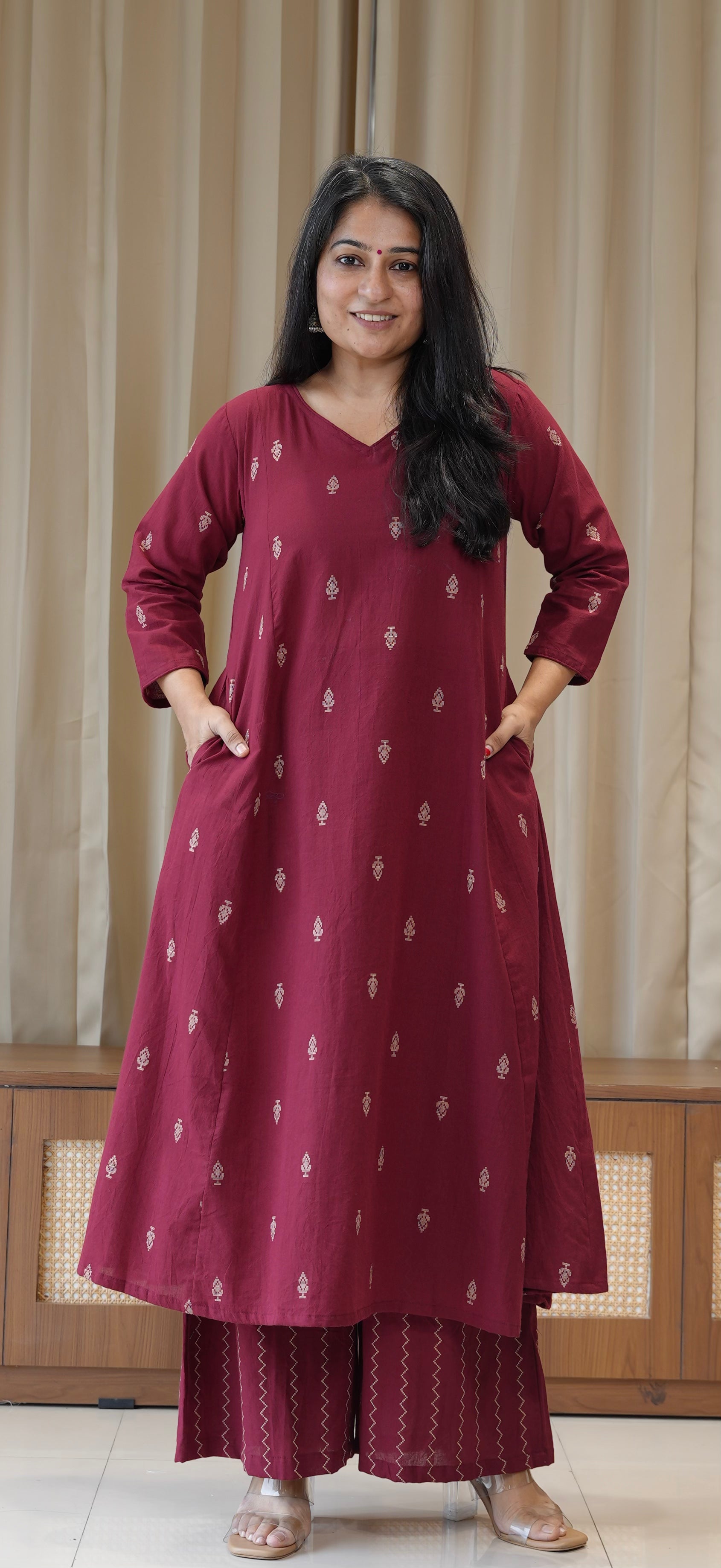 Kripa Handwoven Cotton Kurta Set - Maroon