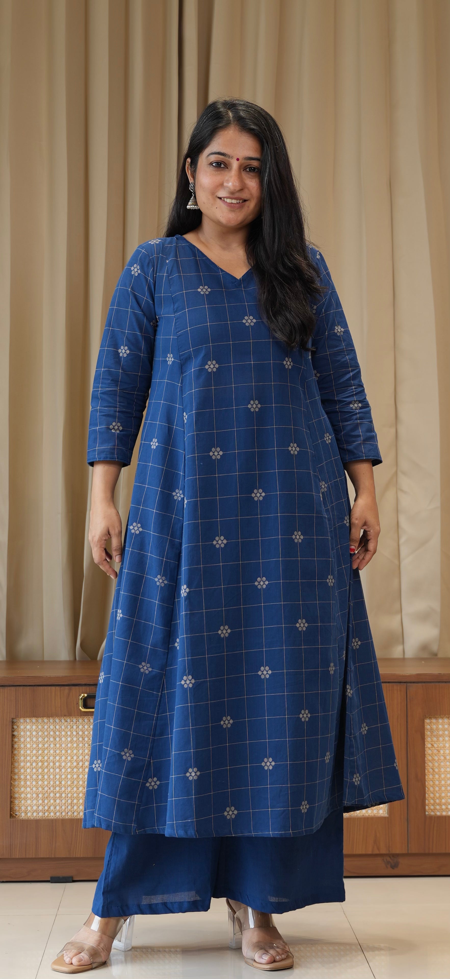 Prisha Handwoven Cotton Kurta Set - Blue