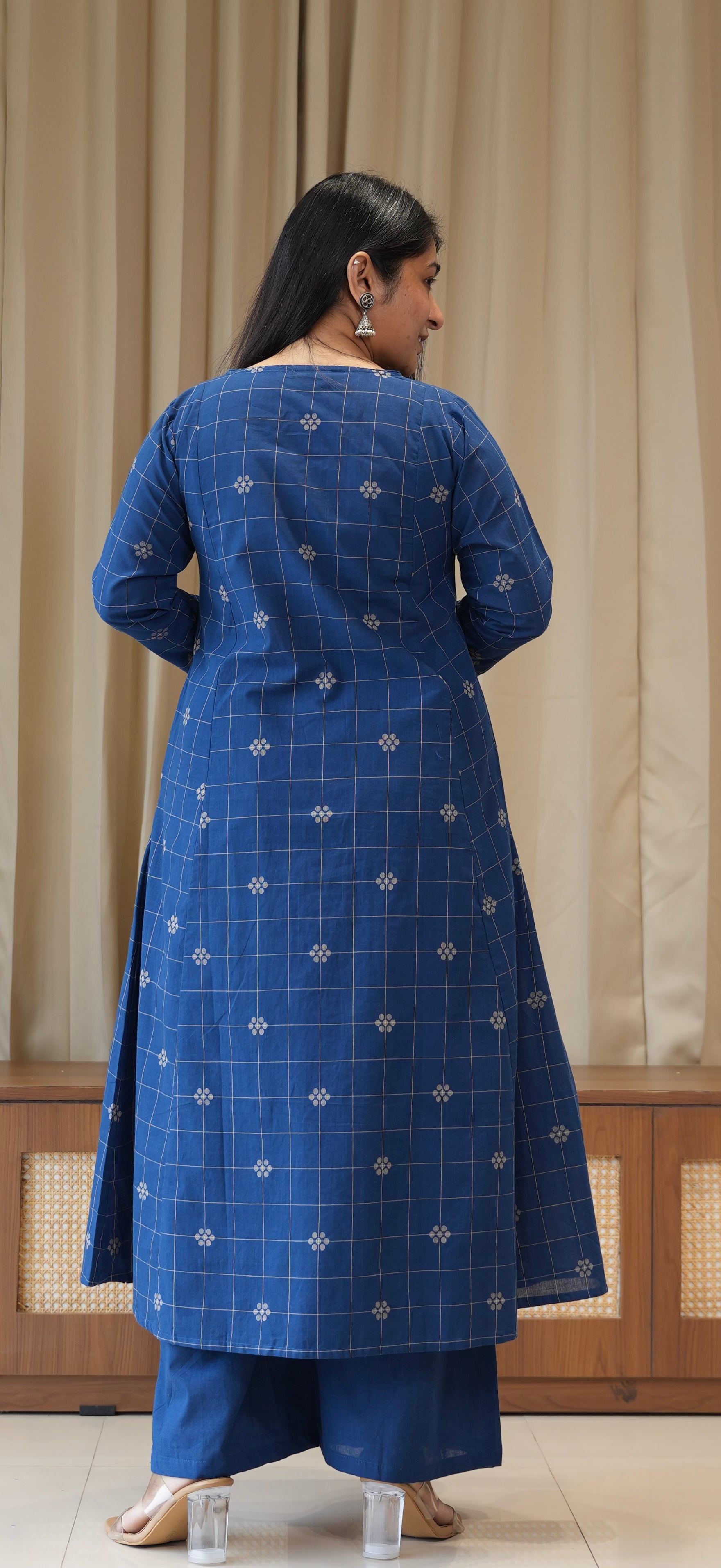 Prisha Handwoven Cotton Kurta Set - Blue