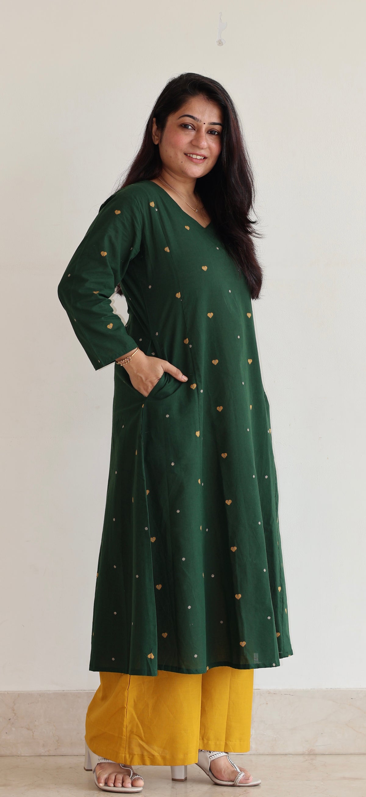 Hearts Handwoven Cotton Kurta - Dark Green