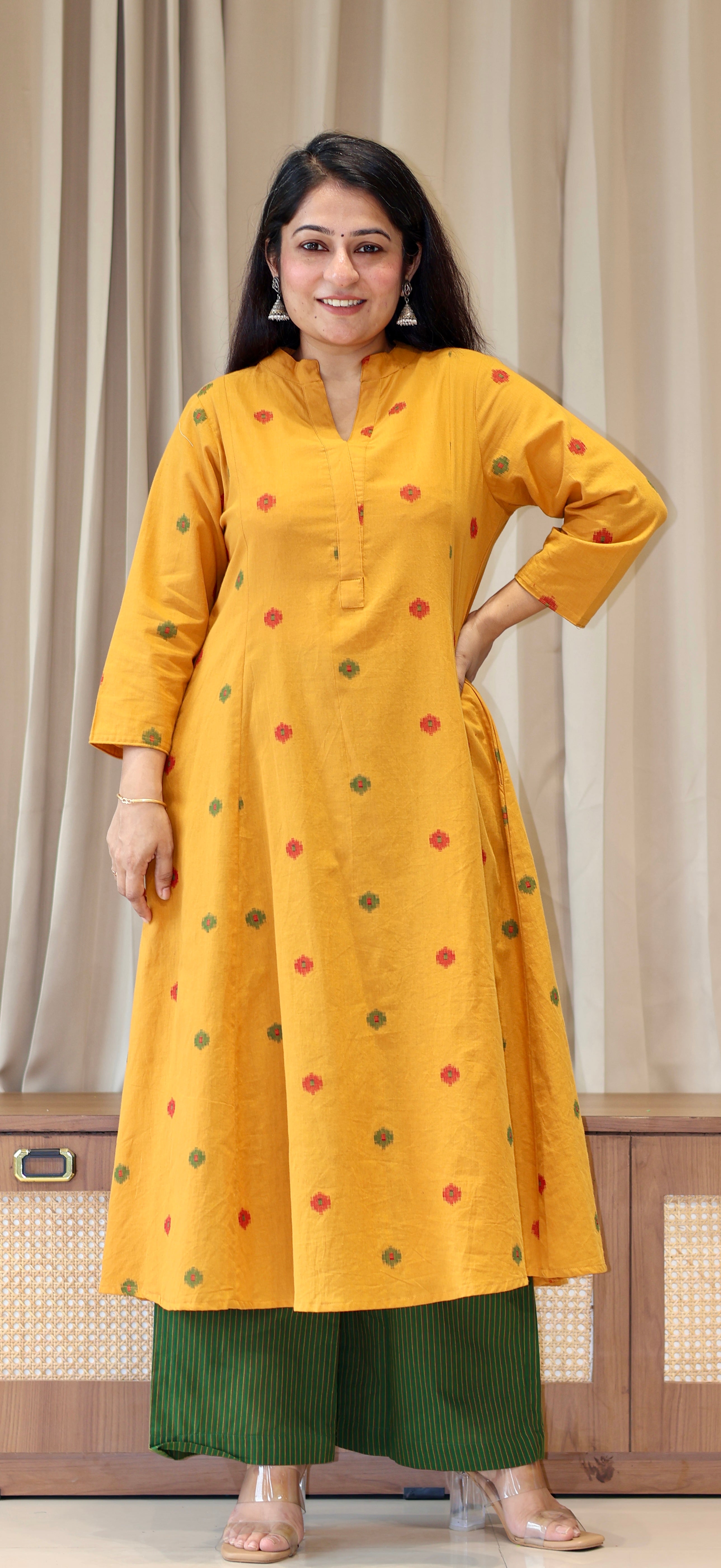 Hrida Handwoven Cotton Kurta- Yellow/Green