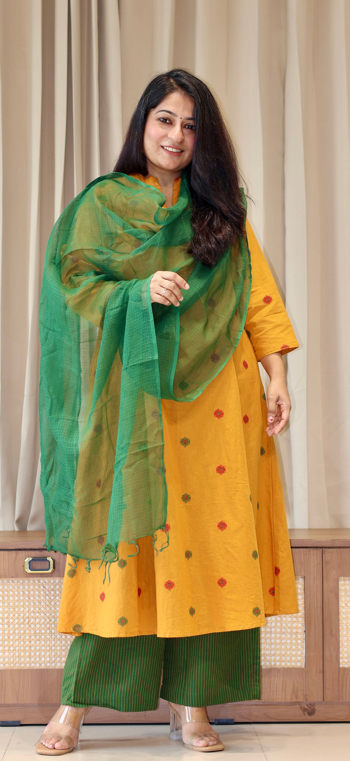 Hrida Handwoven Cotton Kurta- Yellow/Green