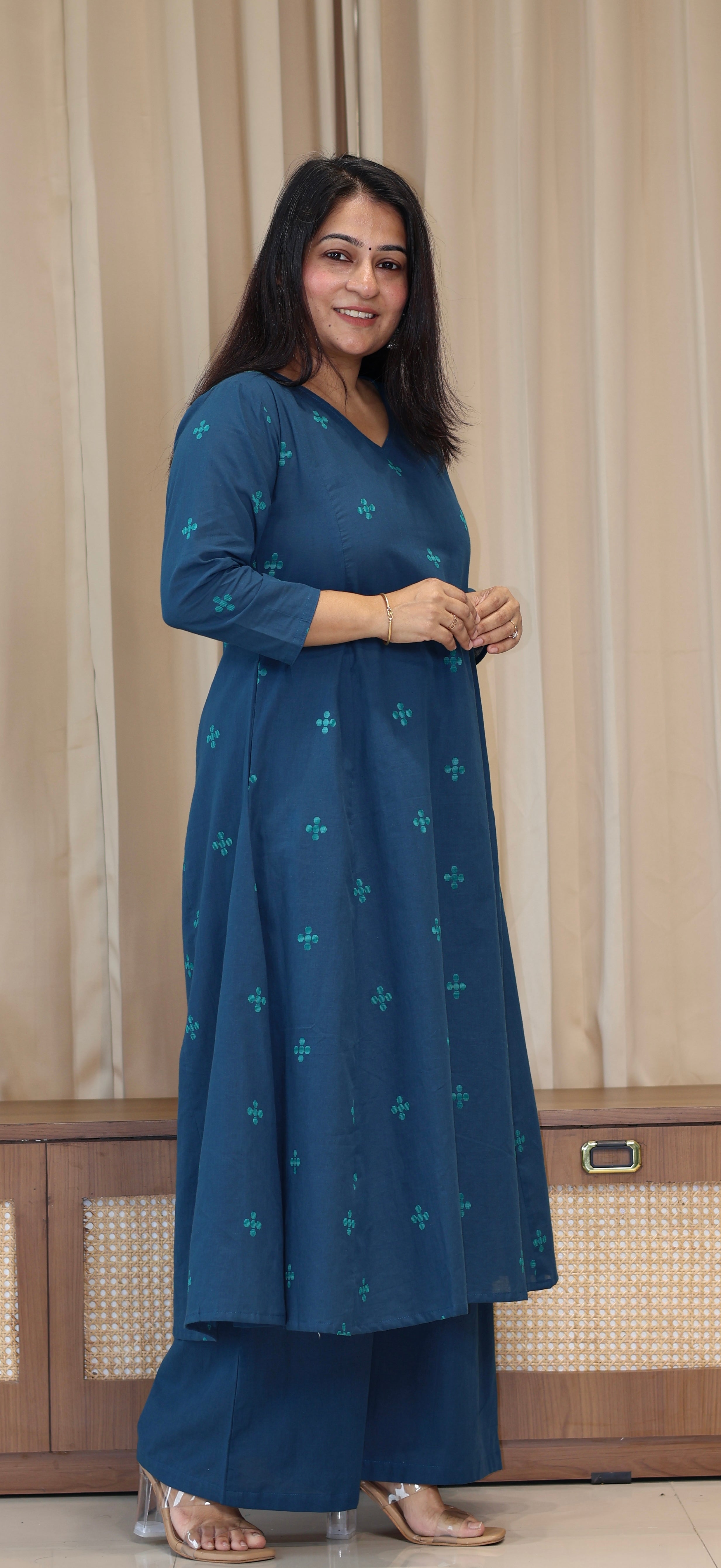 Ananya Handwoven Cotton Kurta Set - Blue
