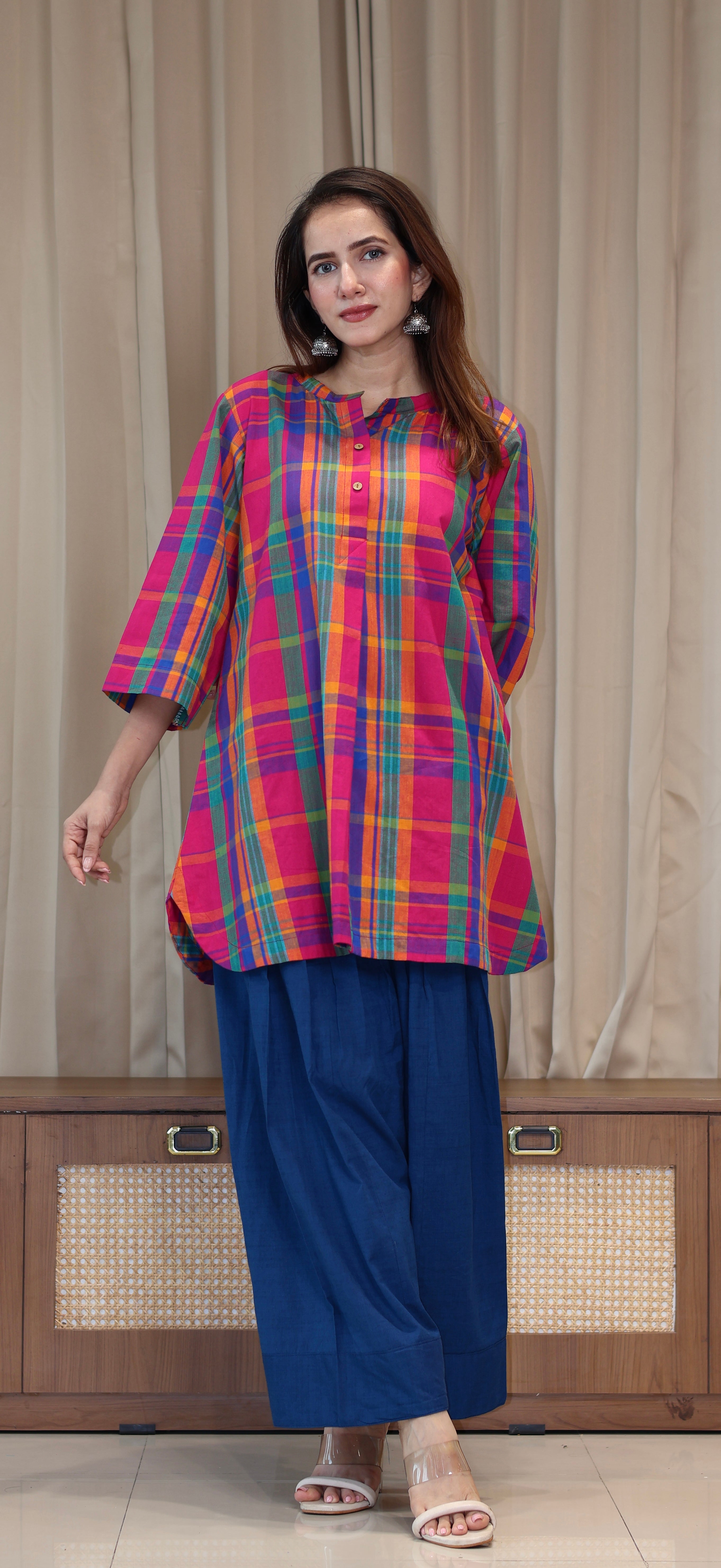 Raha Madras Checks Handwoven Cotton Kurta/Farsi Salwar Set - Multicolour/Blue