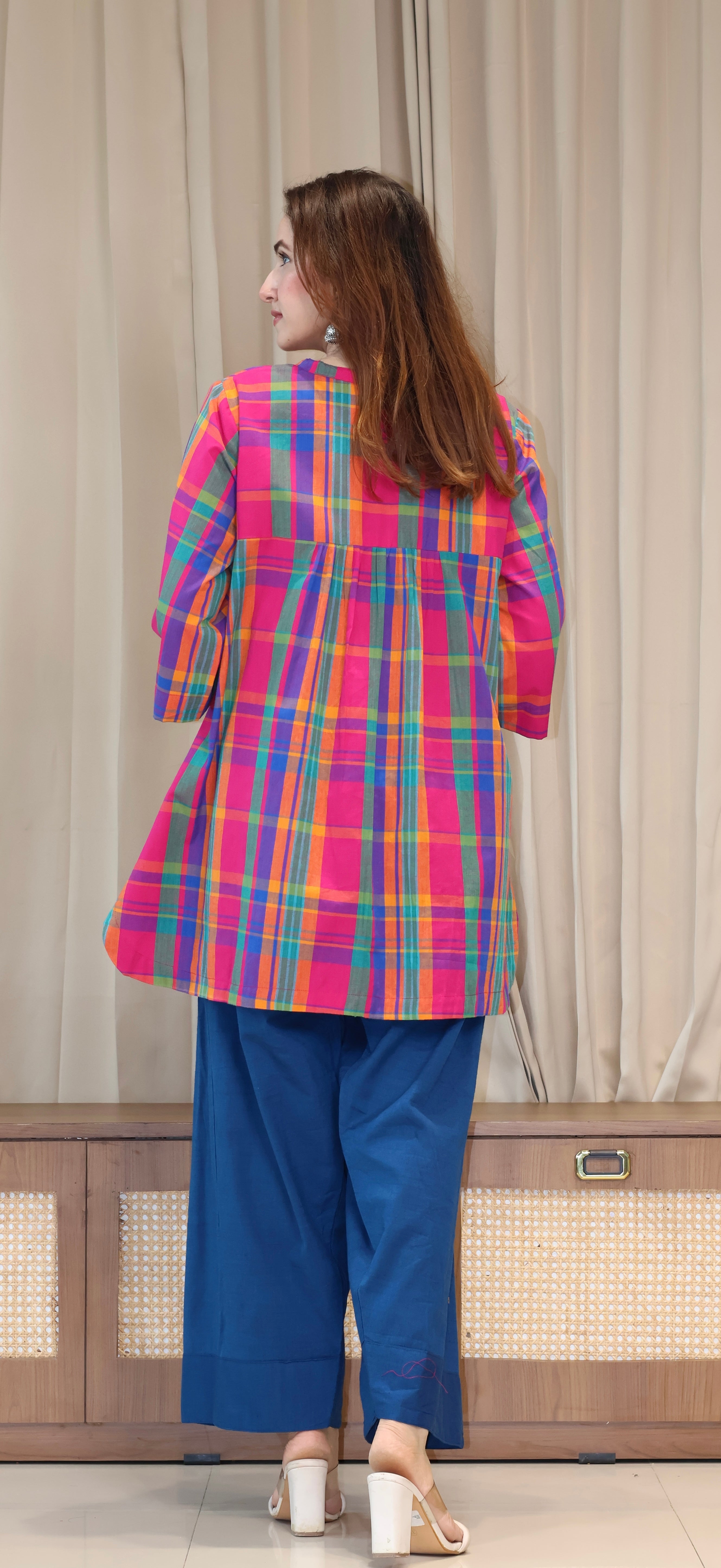 Raha Madras Checks Handwoven Cotton Kurta/Farsi Salwar Set - Multicolour/Blue