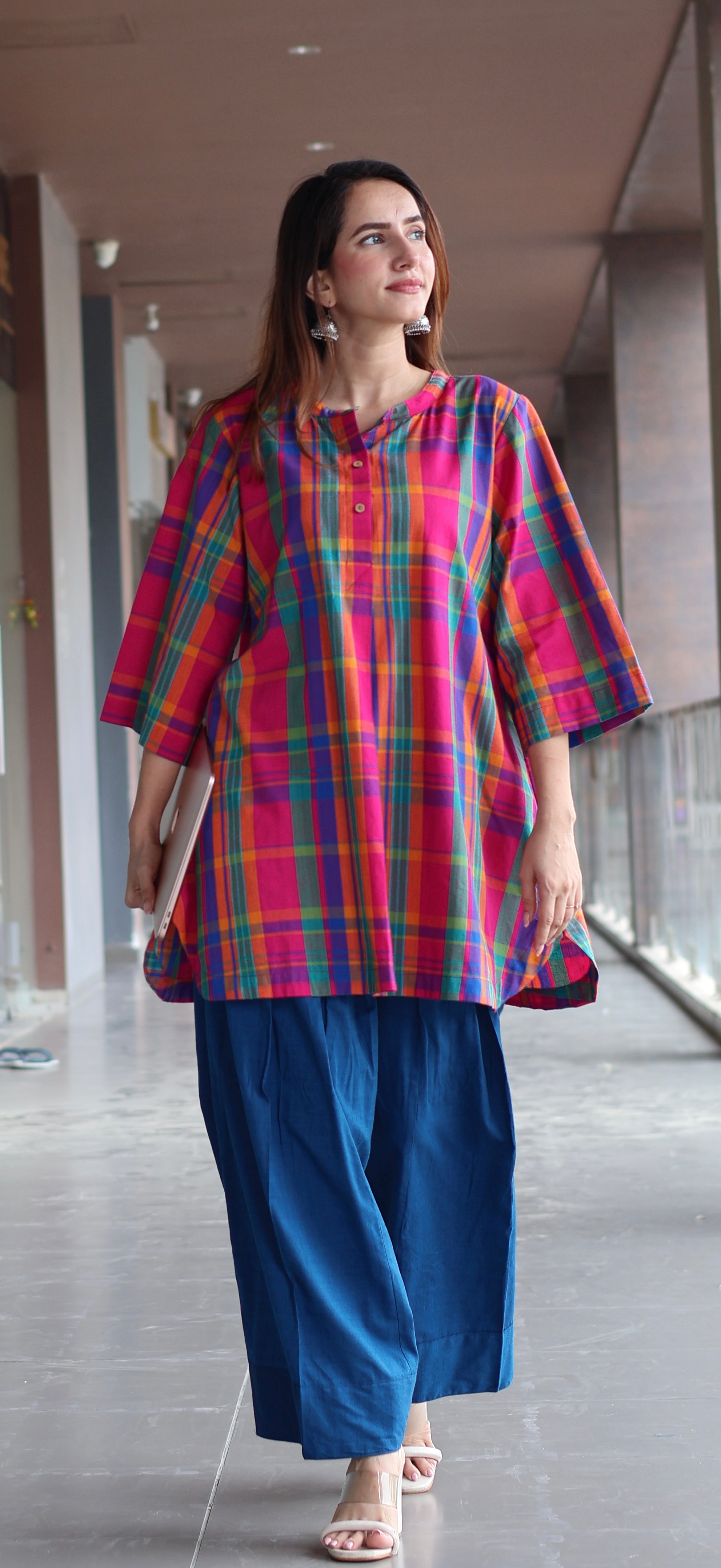 Raha Madras Checks Handwoven Cotton Kurta/Farsi Salwar Set - Multicolour/Blue
