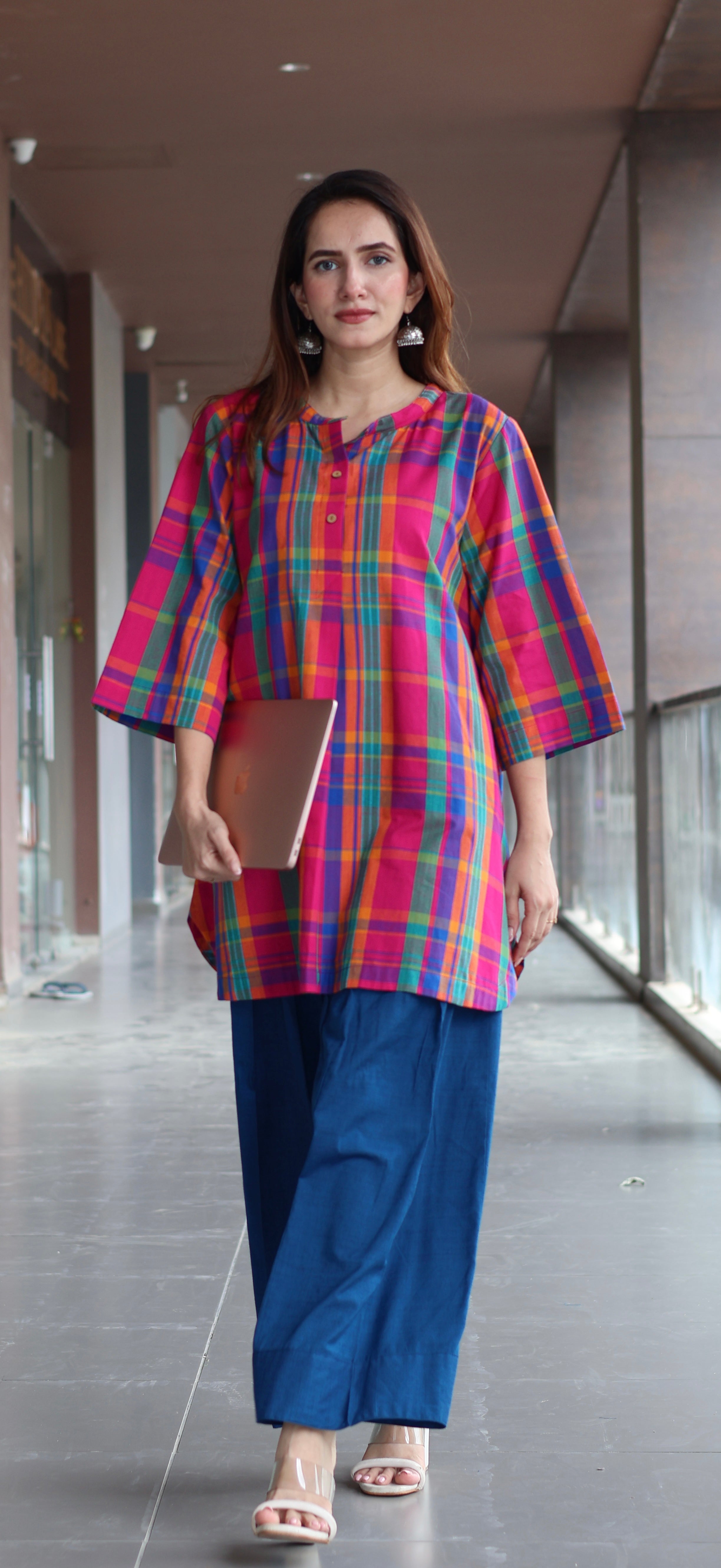 Raha Madras Checks Handwoven Cotton Kurta/Farsi Salwar Set - Multicolour/Blue