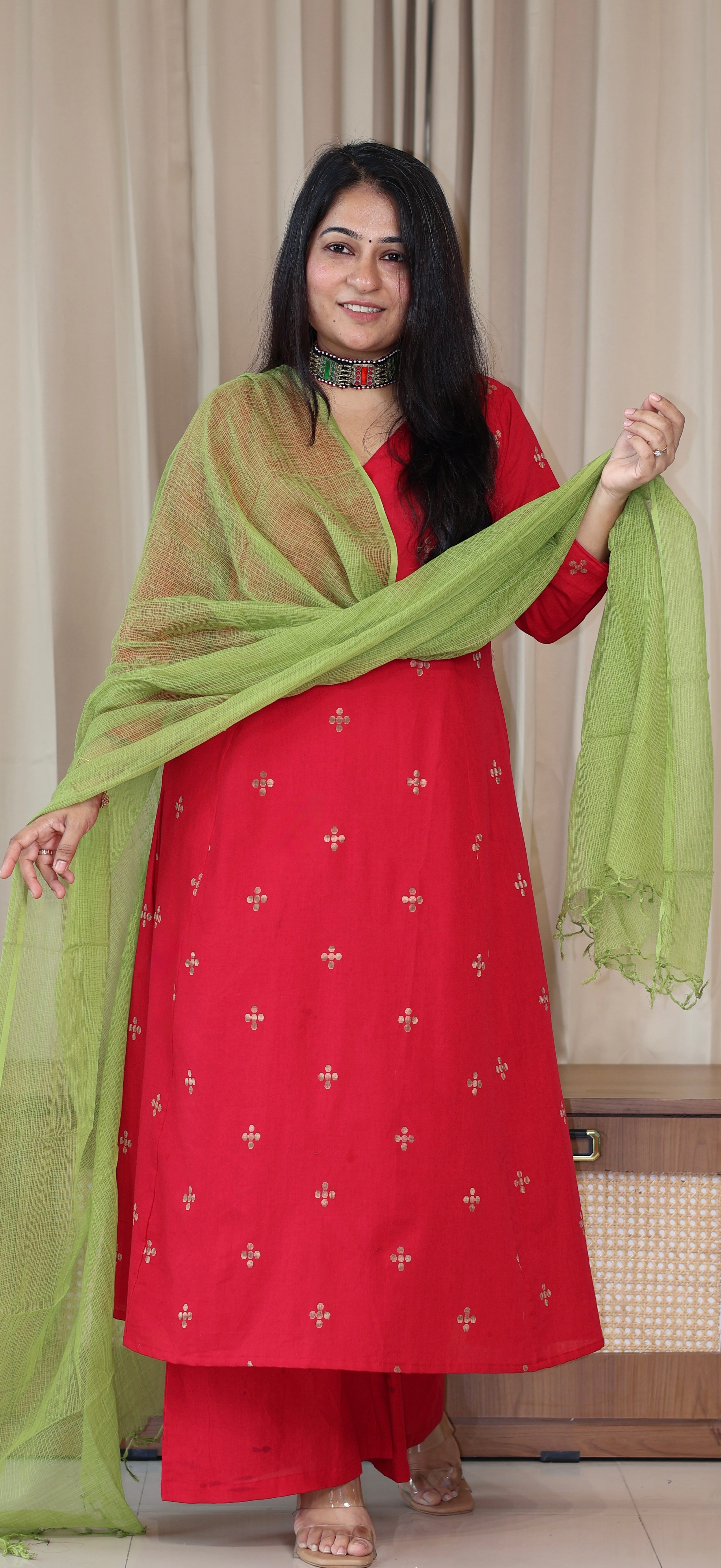 Diya Handwoven Cotton Kurta Set - Red