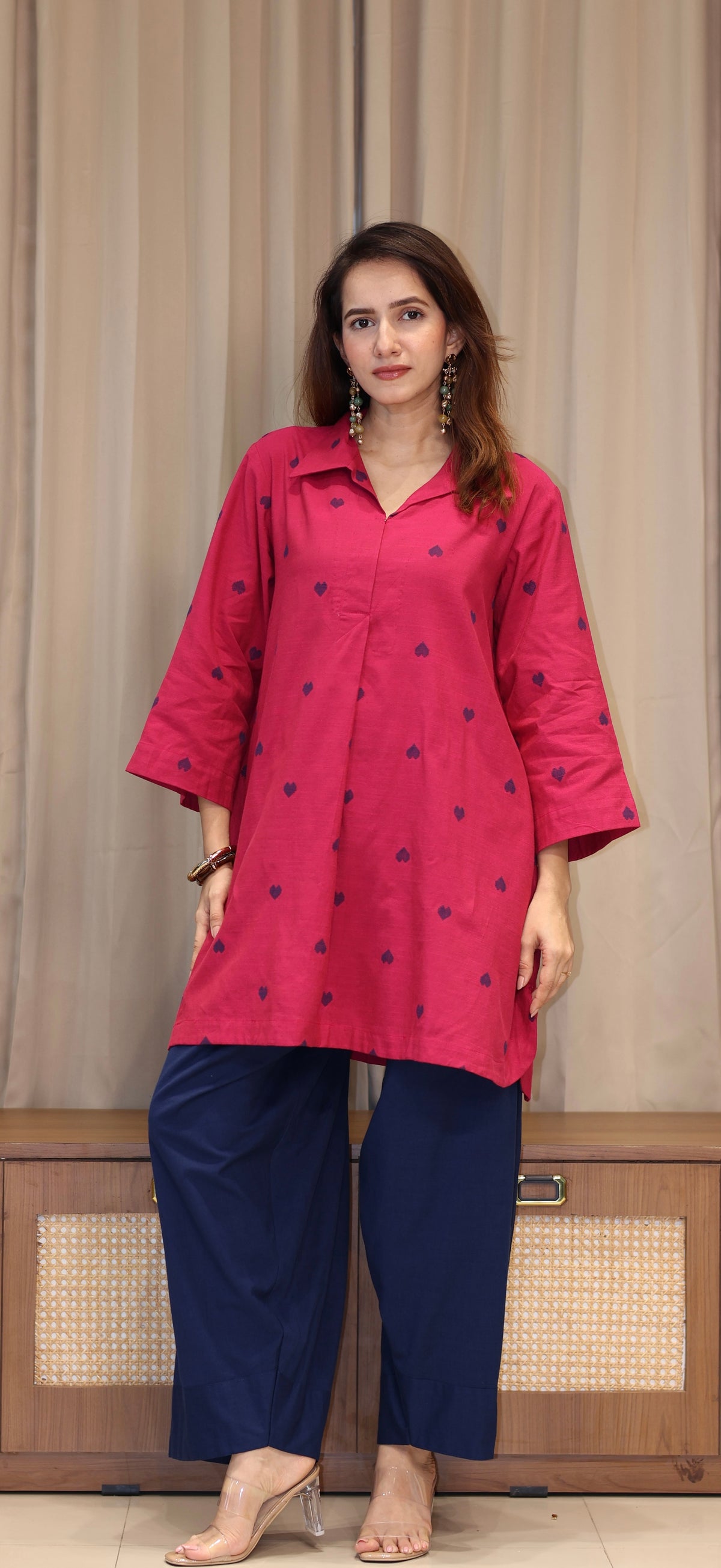 Divisha Mercerised Cotton Handwoven Kurta Set - Pink Hearts